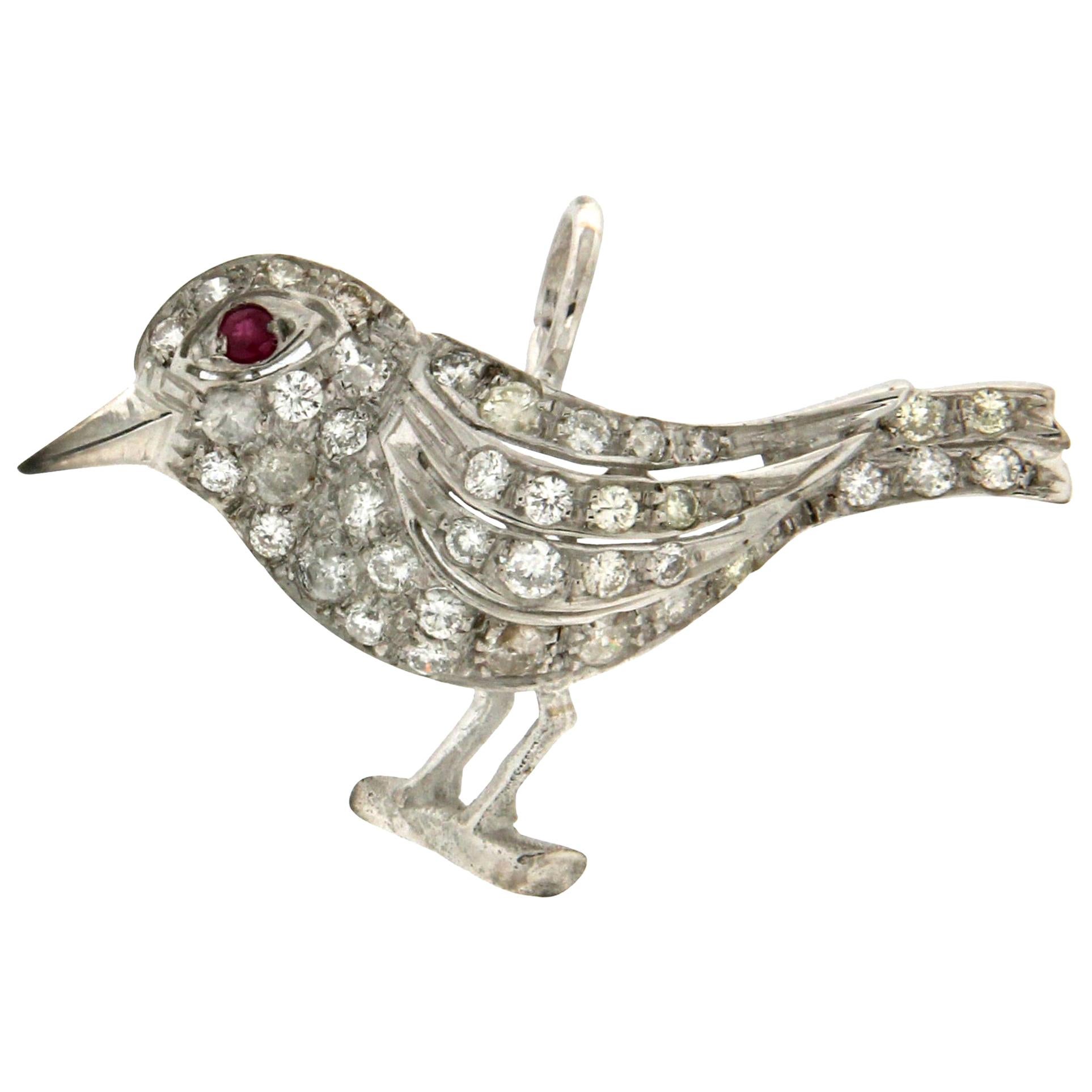 Handgefertigte Halskette mit Vogel-Anhänger aus 18 Karat Weißgold mit Diamanten und Rubinen