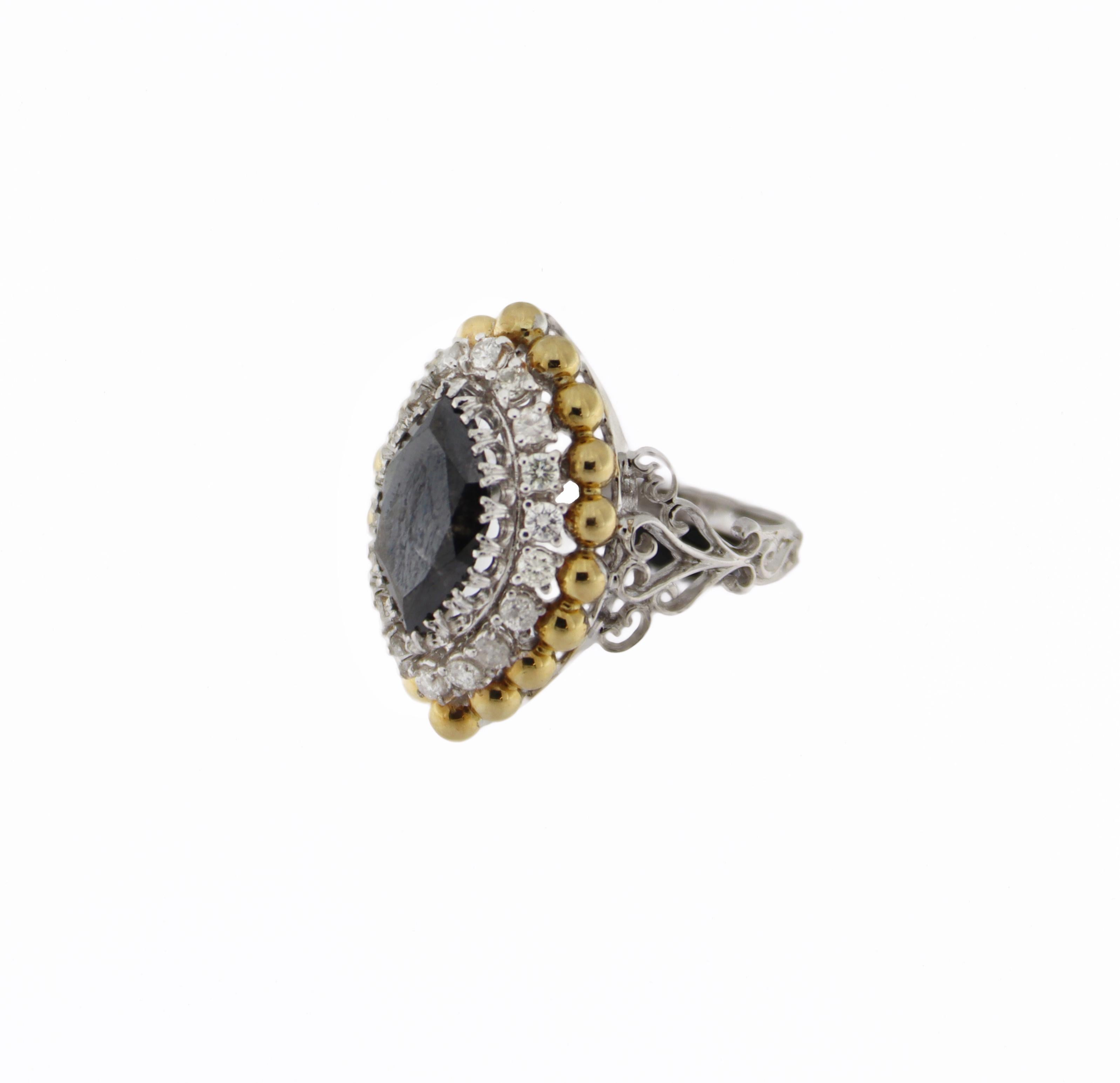 Handcraft Black Diamond 18 Karat White and Yellow Gold Diamonds Cocktail Ring For Sale 6