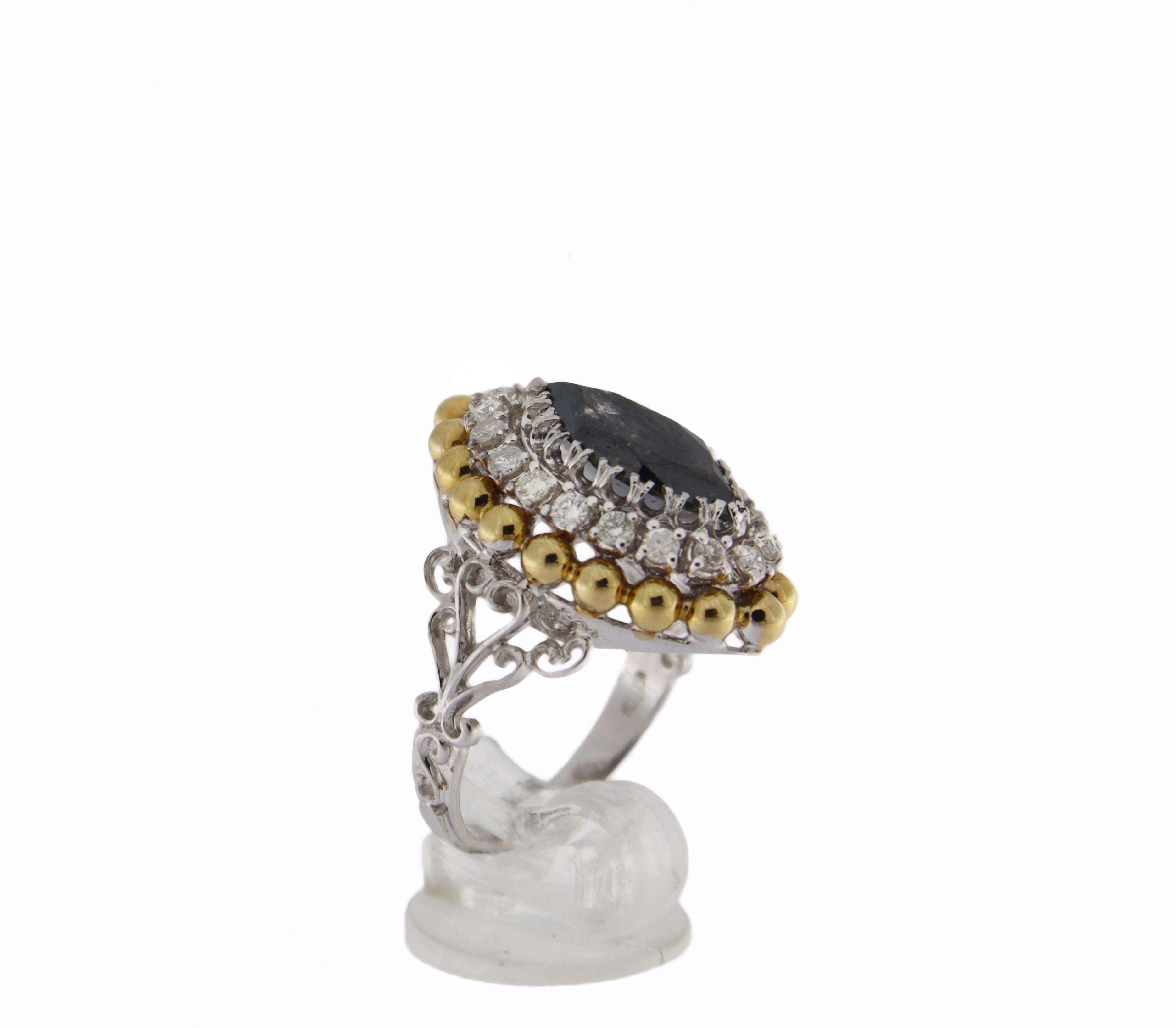 Handcraft Black Diamond 18 Karat White and Yellow Gold Diamonds Cocktail Ring For Sale 8
