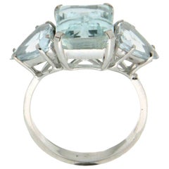 Handcraft Brazilian Aquamarine 18 Karat White Gold Cocktail Ring