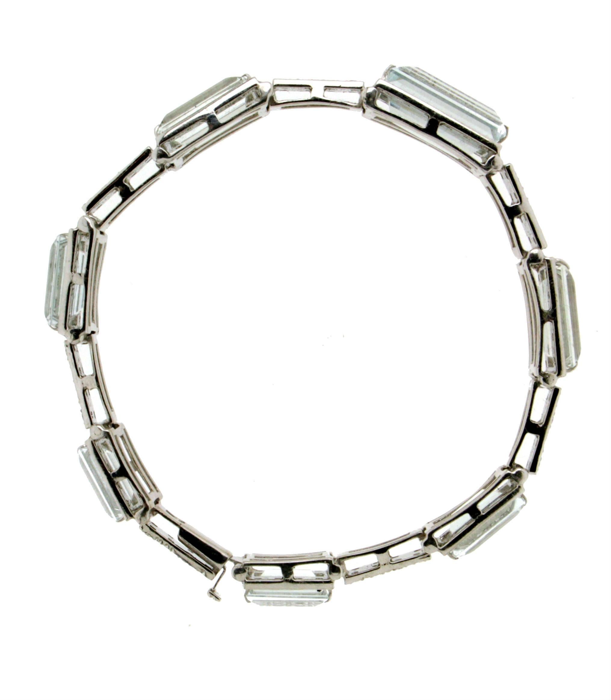 Bracelet manchette artisanal en or blanc 18 carats avec aigue-marine du Brésil et diamants en vente 1