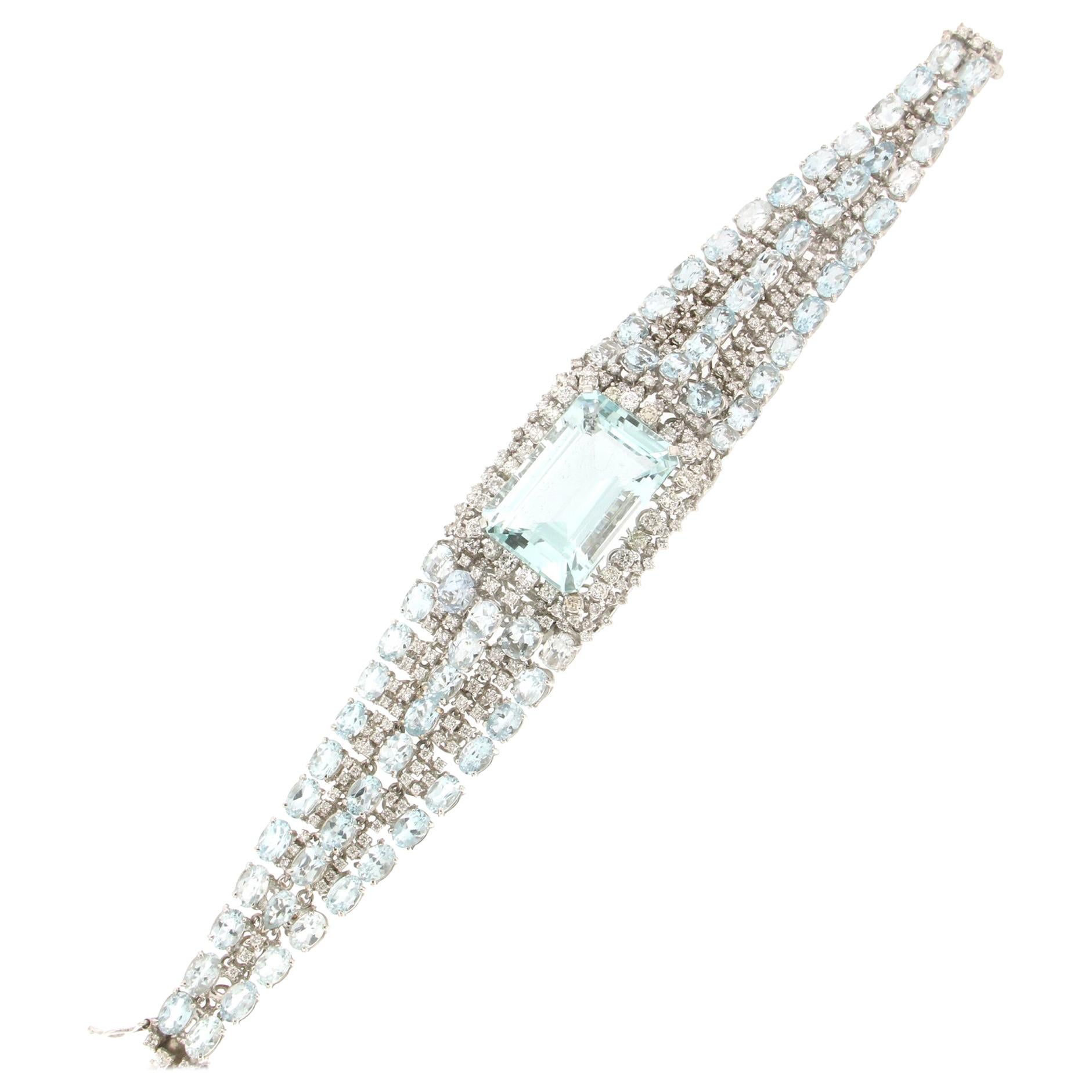 Handcraft Brazilian Aquamarine 18 Karat White Gold Cuff Bracelet For Sale at 1stDibs