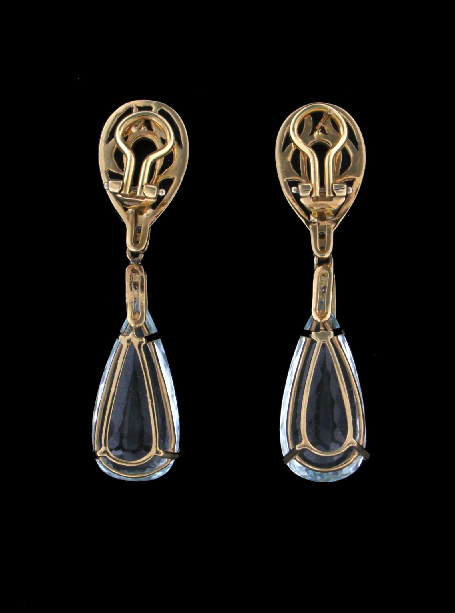 Artisan Handcraft Brazilian Aquamarine 18 Karat Yellow Gold Onyx Diamonds Drop Earrings For Sale