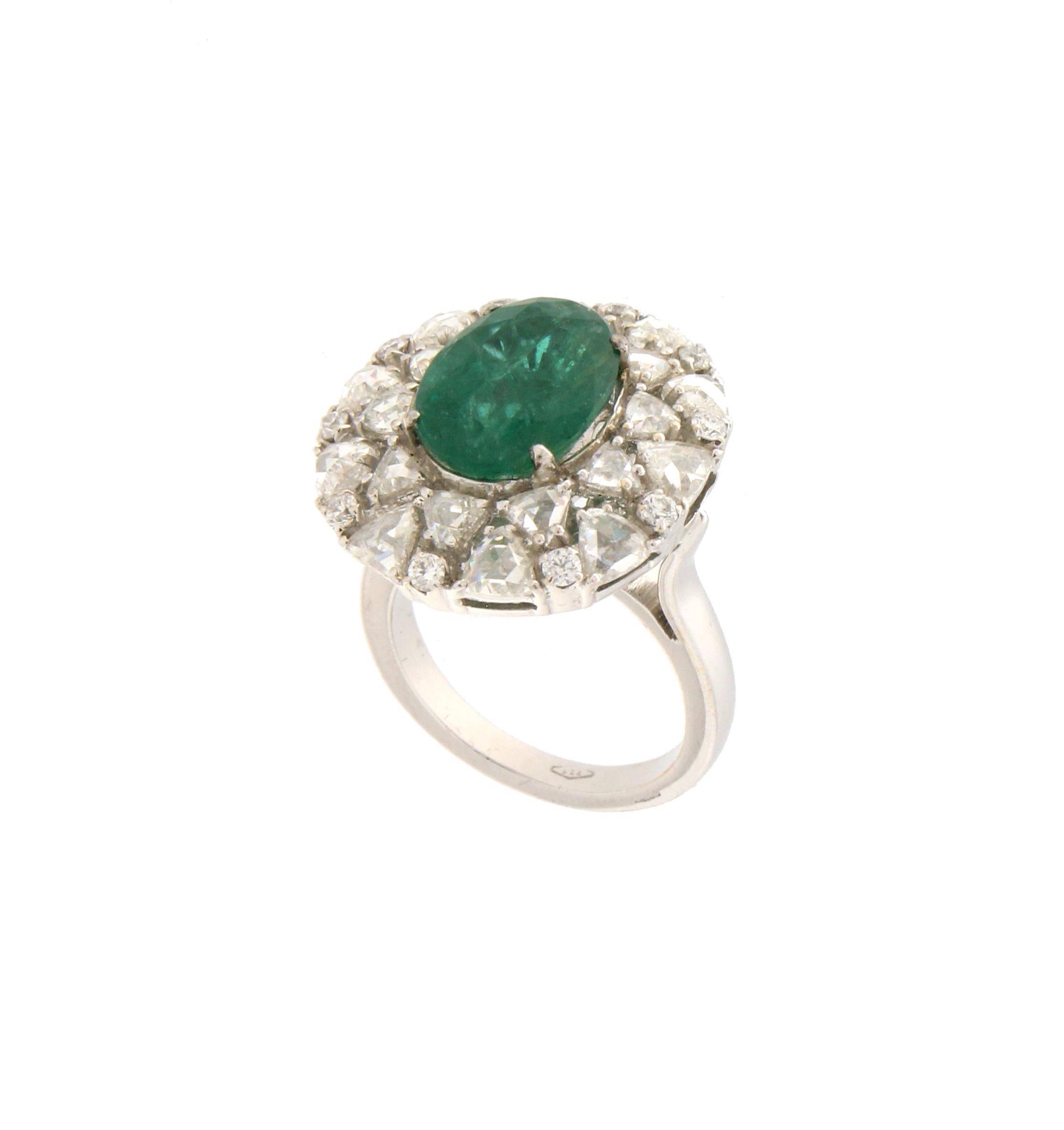 Artisan Handcraft Brazilian Emerald 18 Karat White Gold Diamonds Cocktail Ring For Sale