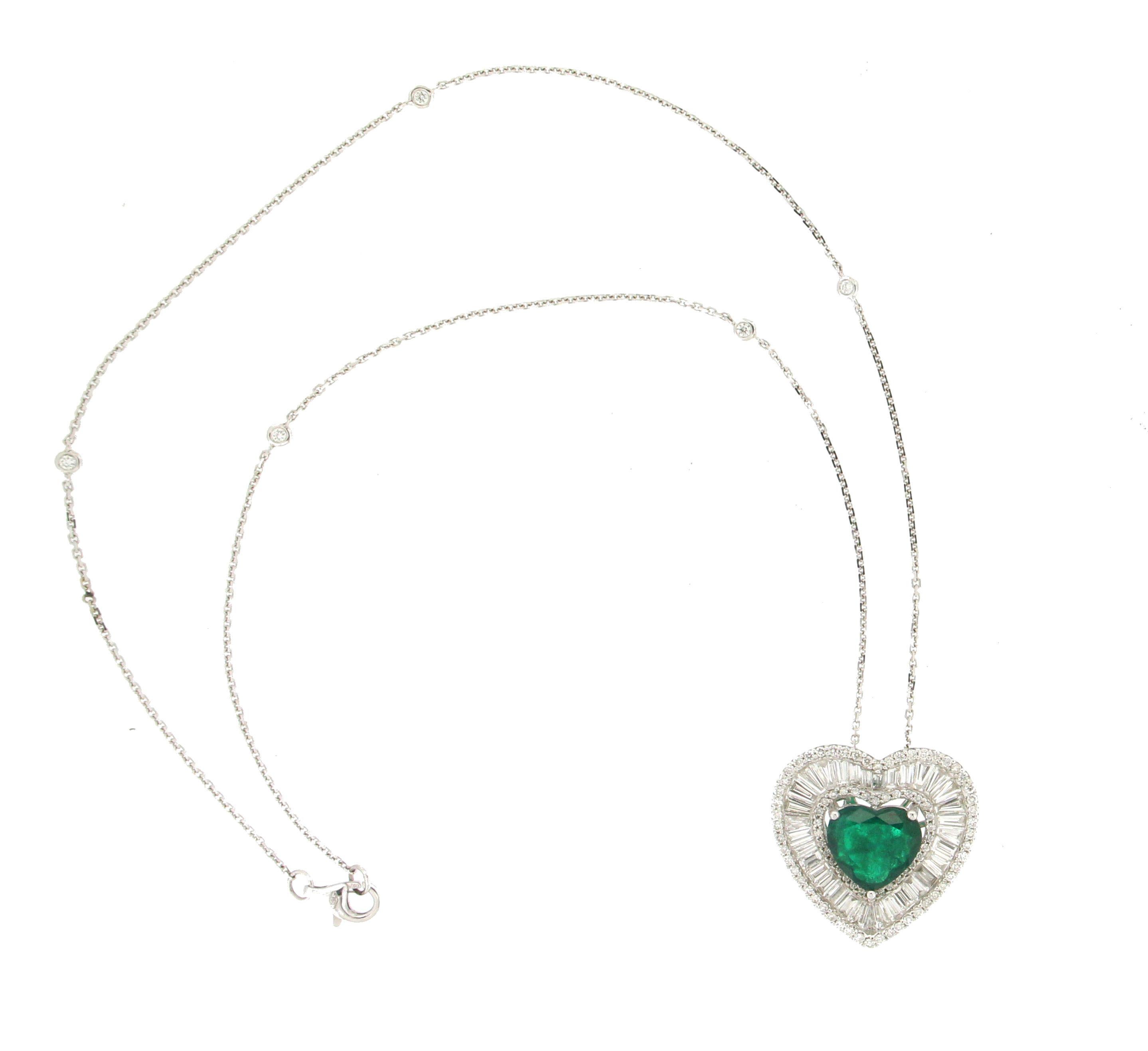 Women's Handcraft Brazilian Emerald Heart 18 Karat White Gold Diamonds Pendant Necklace For Sale