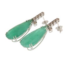 Contemporary Pear-Shape Brazilian Emerald & Brown Diamond Drop Earring 18K Gold