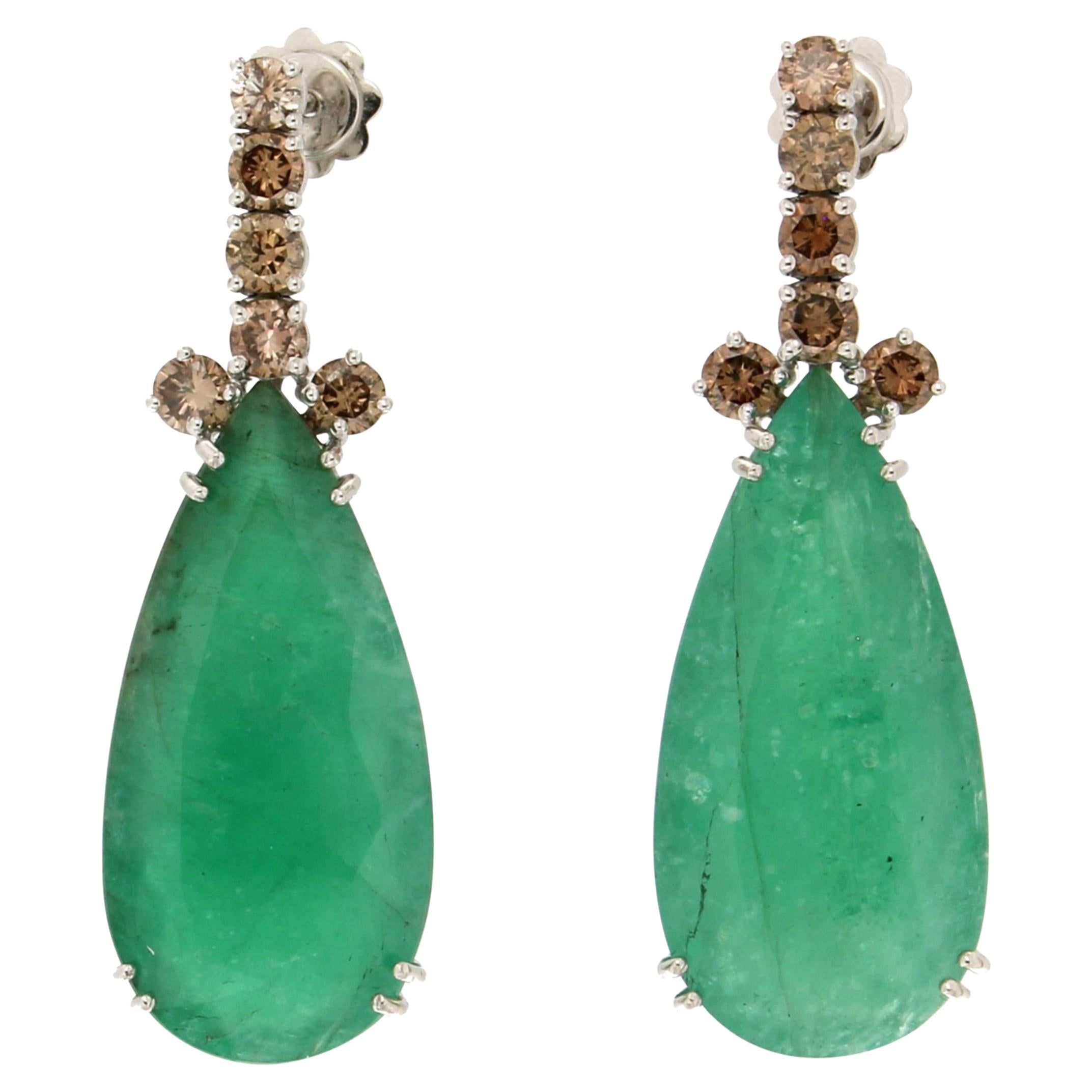 Handcraft Brazilian Emeralds 18 Karat White Gold Brown Diamonds Drop Earrings For Sale