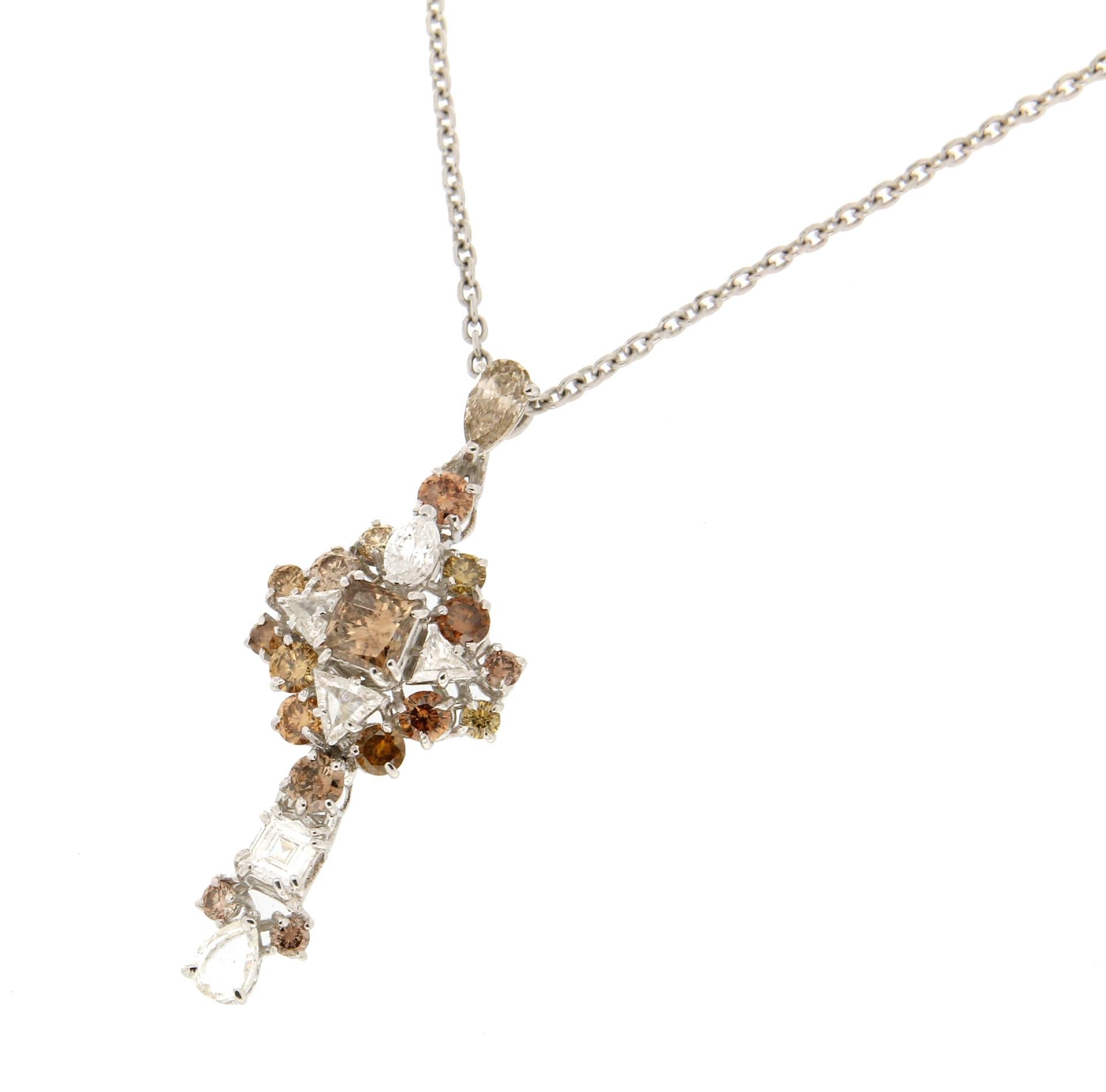 Brilliant Cut Handcraft Brown and White Diamonds 18 Karat White Gold Pendant Necklace For Sale