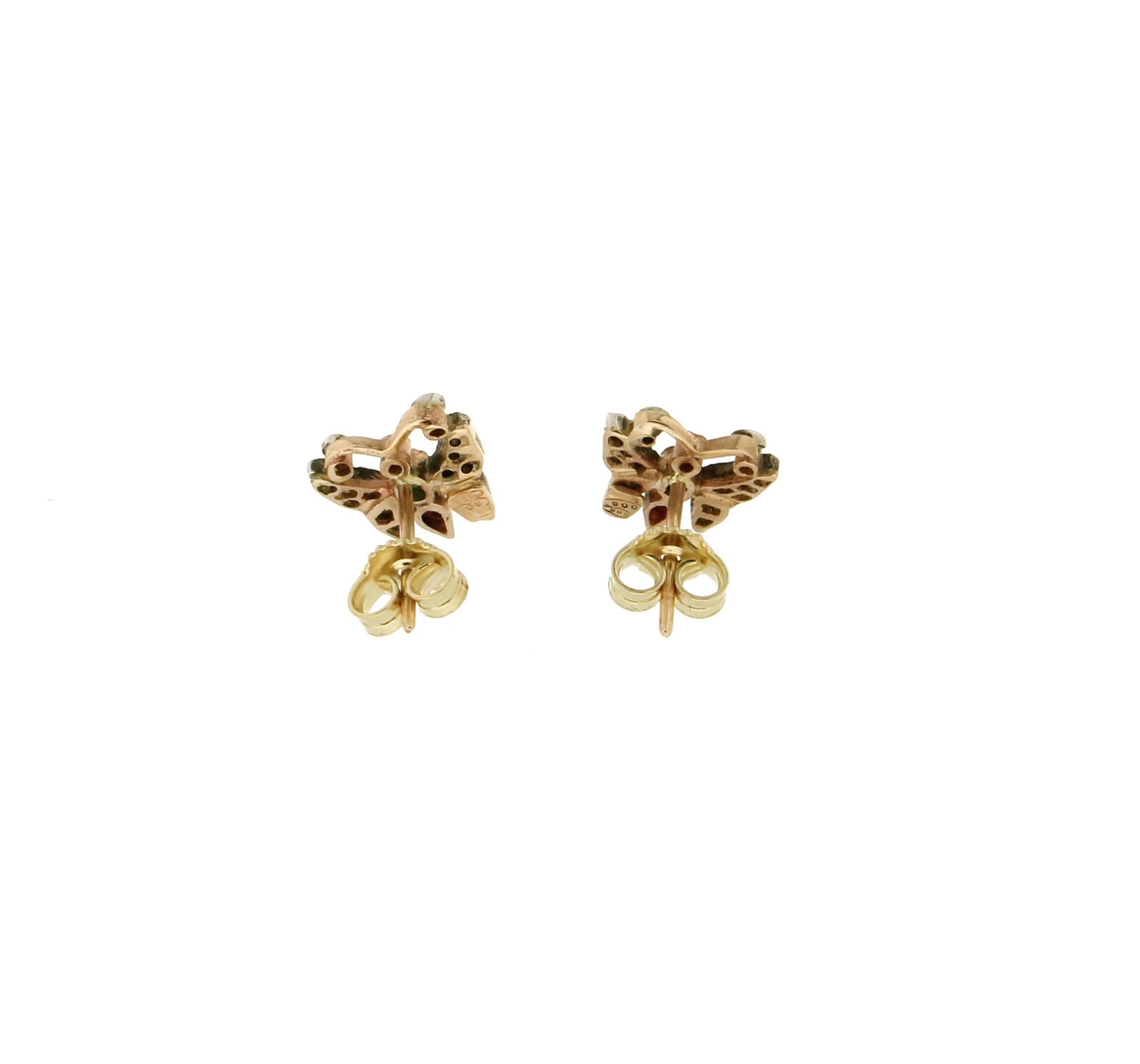 Handcraft Butterfly 14 Karat Yellow Gold Diamonds Stud Earrings In New Condition For Sale In Marcianise, IT