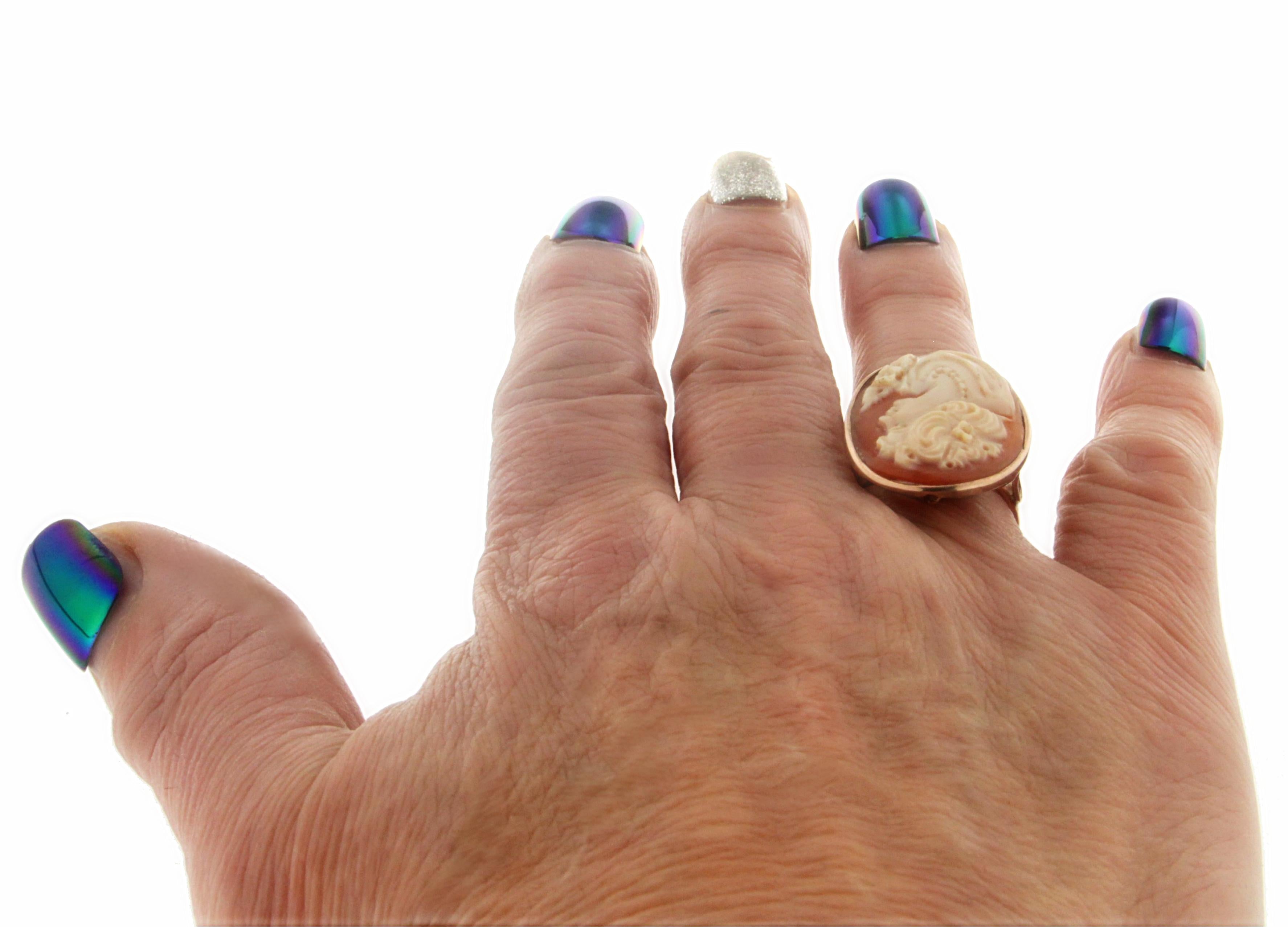 Handcraft Cameo 9 Karat Yellow Gold Cocktail Ring For Sale 2