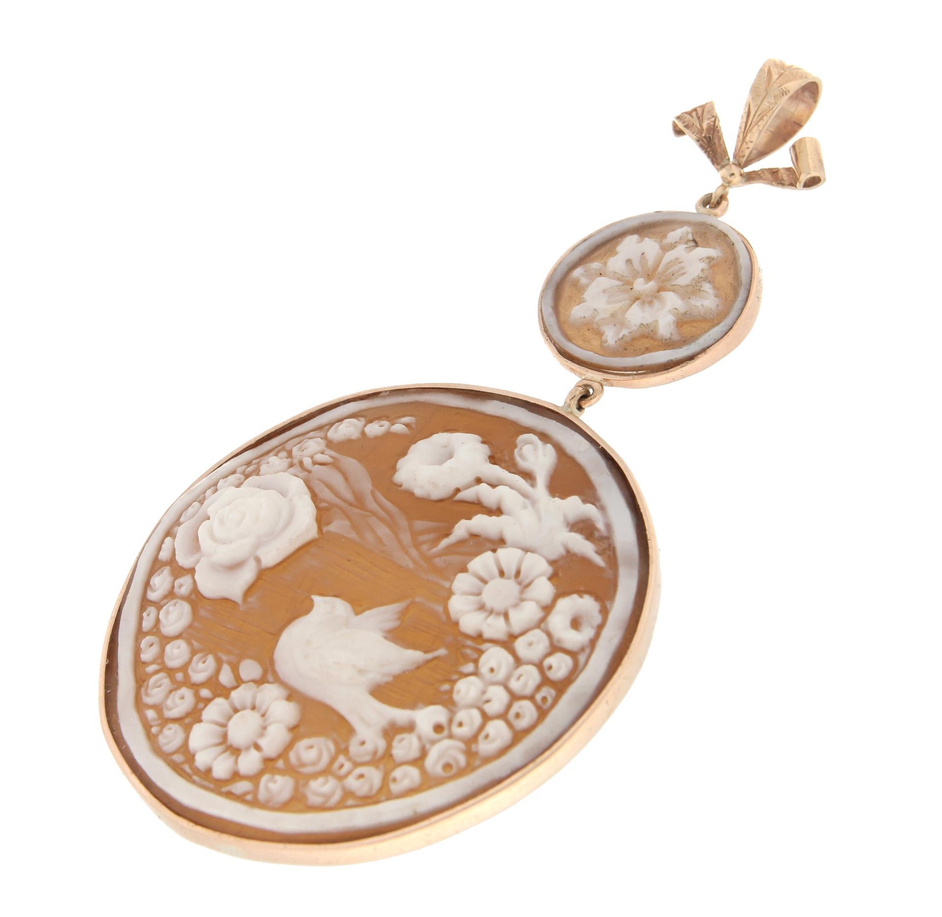 Artisan Handcraft Cameo 9 Karat Yellow Gold Pendant Necklace For Sale