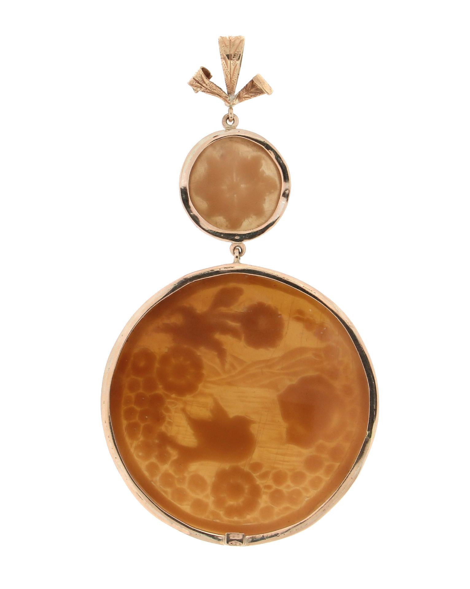 Handcraft Cameo 9 Karat Yellow Gold Pendant Necklace In New Condition For Sale In Marcianise, IT
