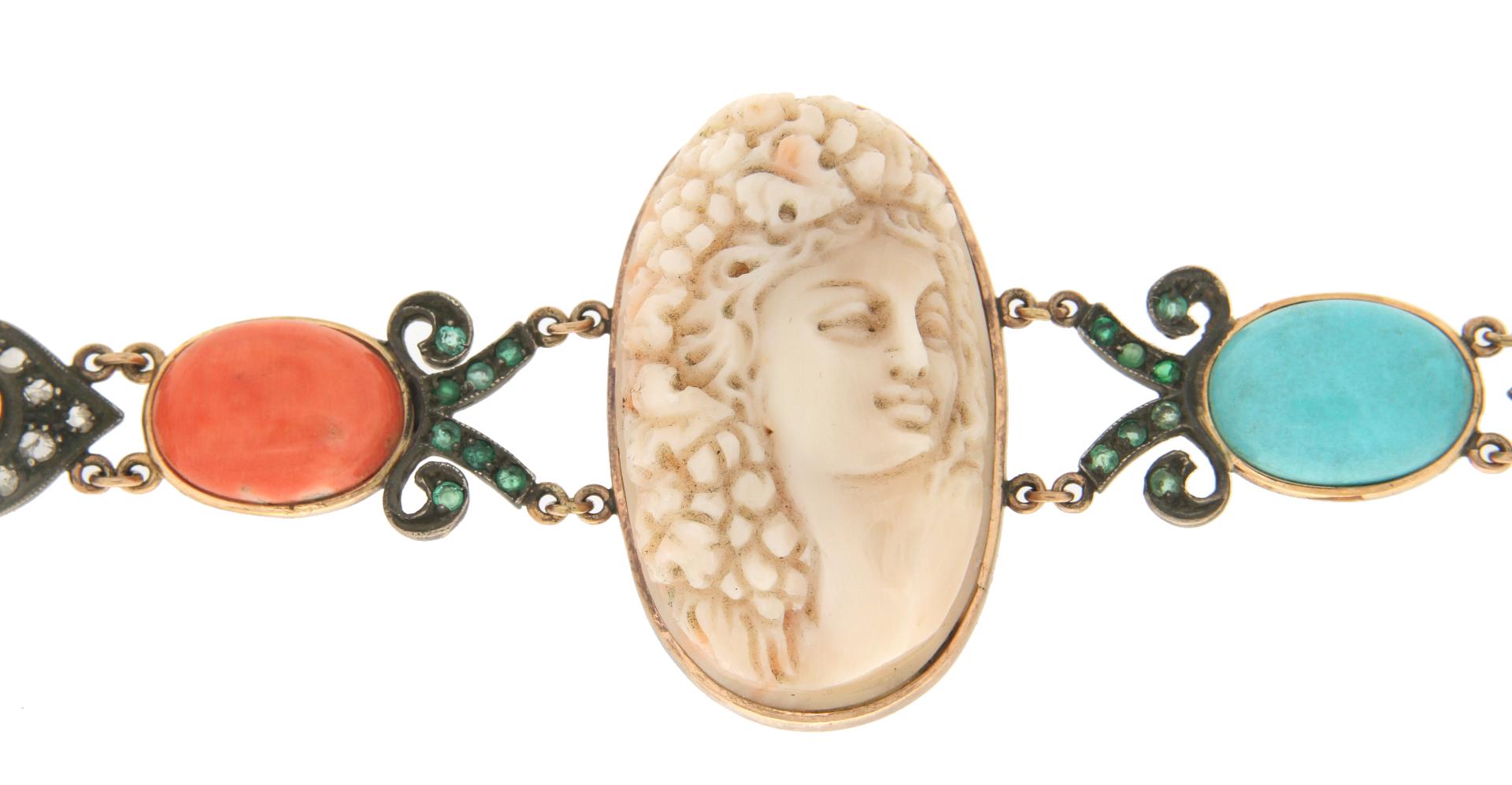Handcraft Cameo Coral 9 Karat Yellow Gold Turquoise Diamonds Cuff Bracelet In New Condition For Sale In Marcianise, IT