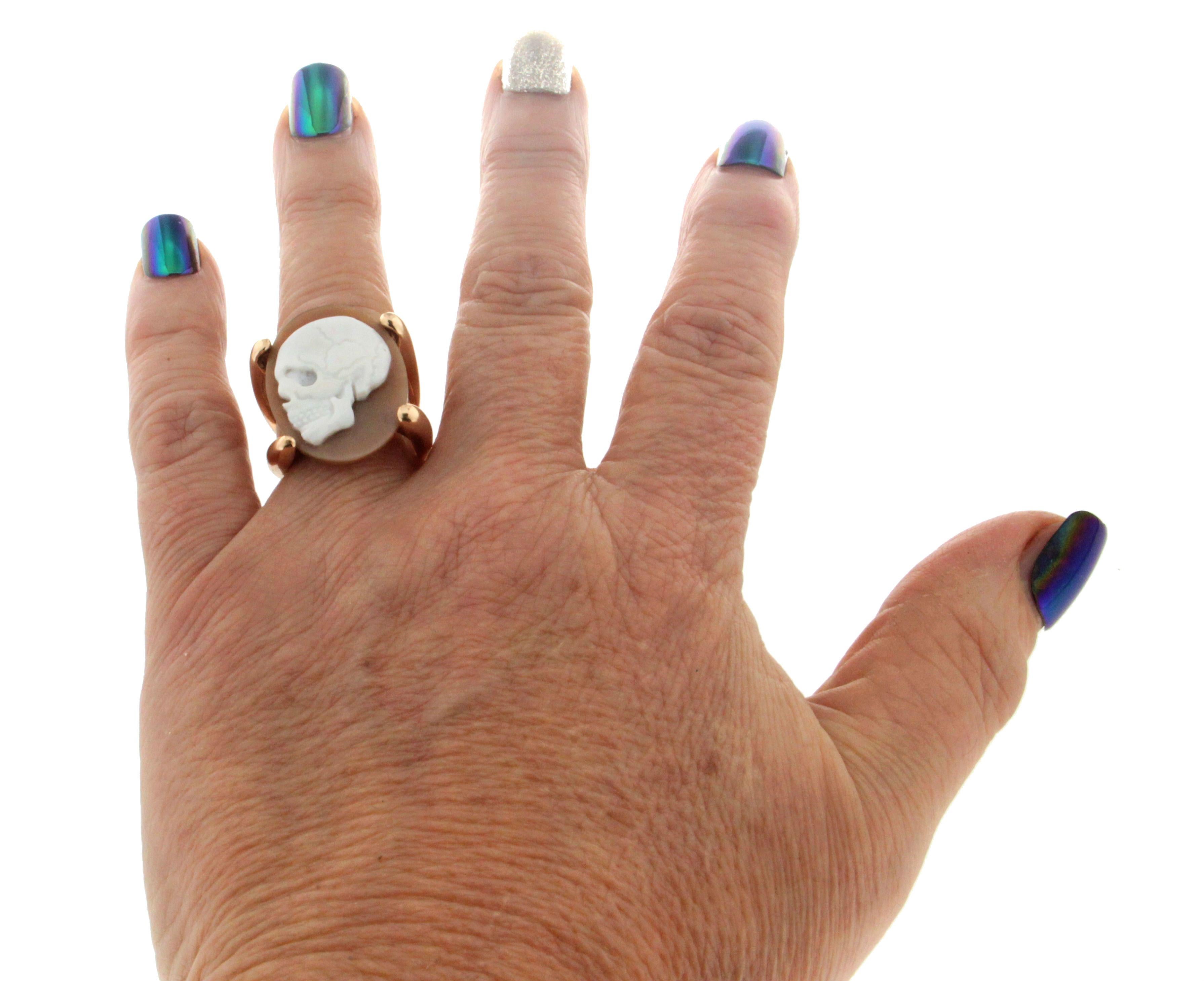 Handcraft Cameo Skull 14 Karat Yellow Gold Cocktail Ring 7