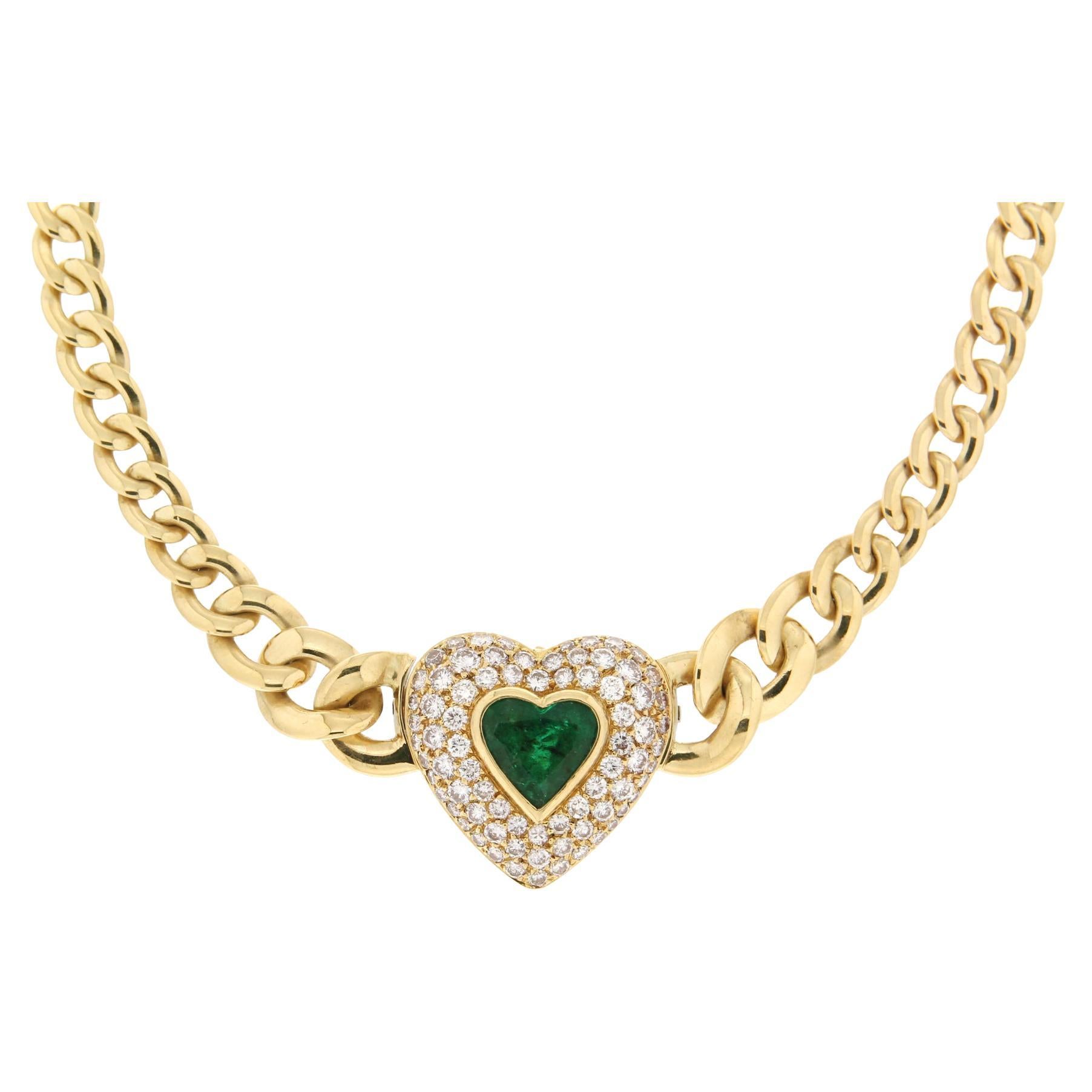 Handcraft Chimento Heart 18 Karat Yellow Gold Diamonds Emerald Pendant  Necklace For Sale at 1stDibs