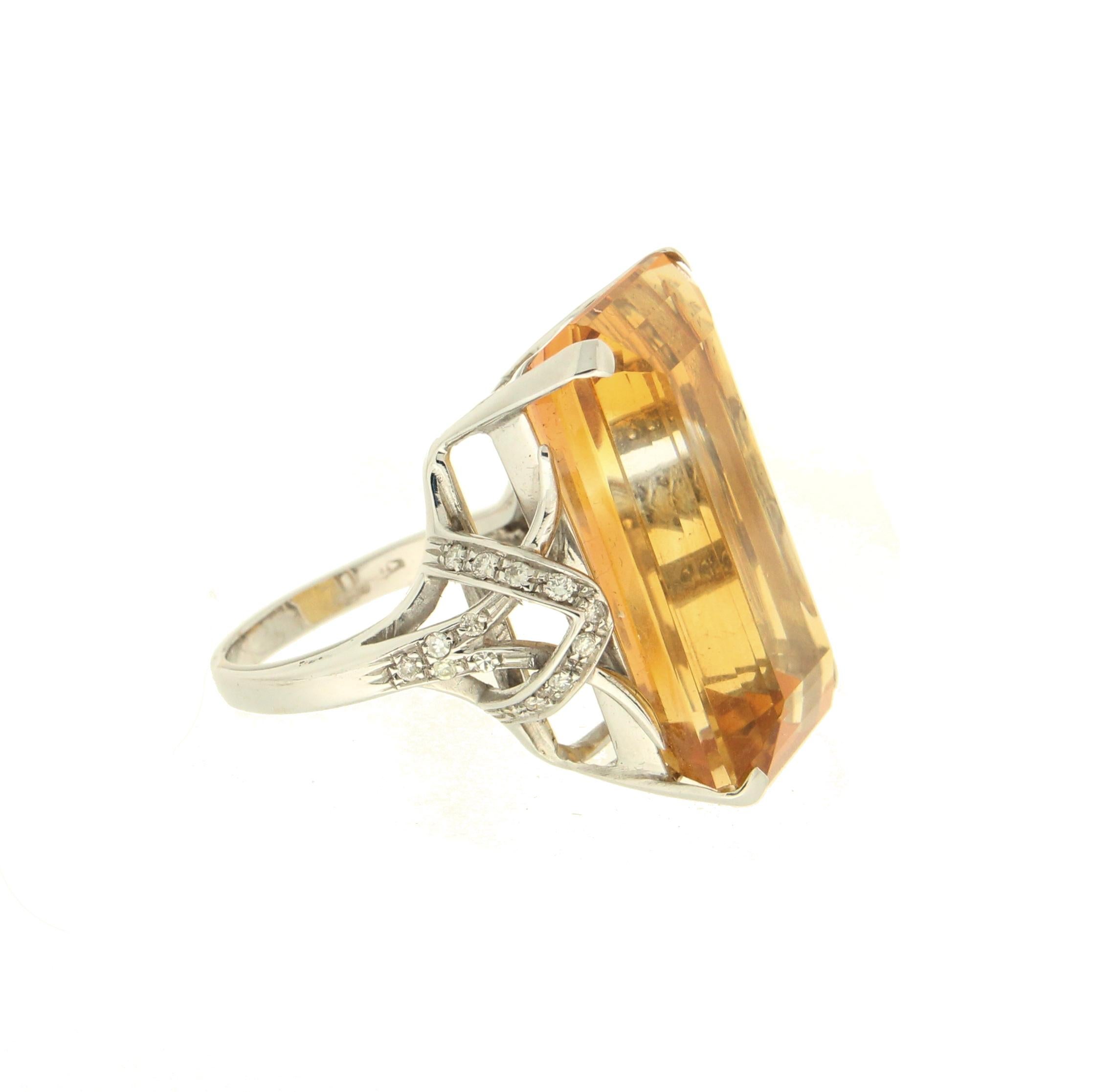 Handcraft Citrine 18 Karat White Gold Diamonds Cocktail Ring In New Condition In Marcianise, IT