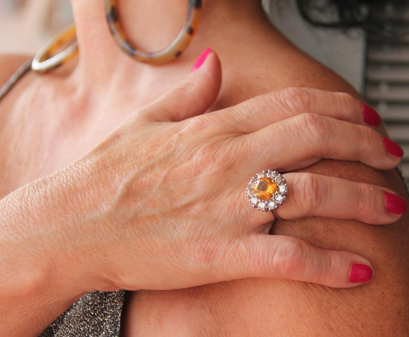 Anillo Cóctel Citrino Artesanal Oro Blanco 18 Kilates Diamantes Fantasía en venta 2