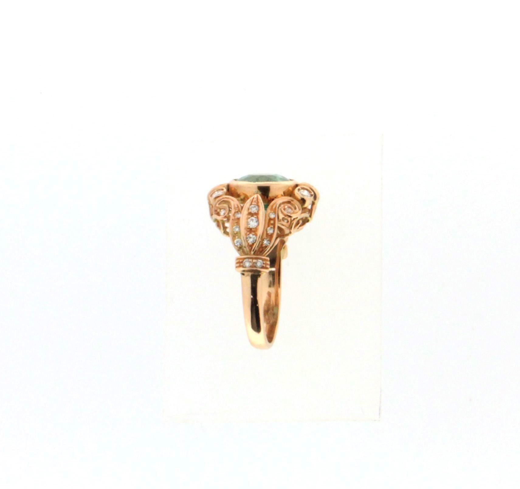 14 karat yellow gold cocktail ring. Handmade by our artisans assembled with Colombian emerald and diamonds

Ring total weight 6.50 grams
Emerald weight 3.24 karat
Diamonds total weight 0.48 karat
Ring size 17.50 Ita 8.25 Us
(all rings are can be