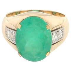 Handcraft Brazilian Emerald 18 Karat Yellow Gold Diamonds Cocktail Ring