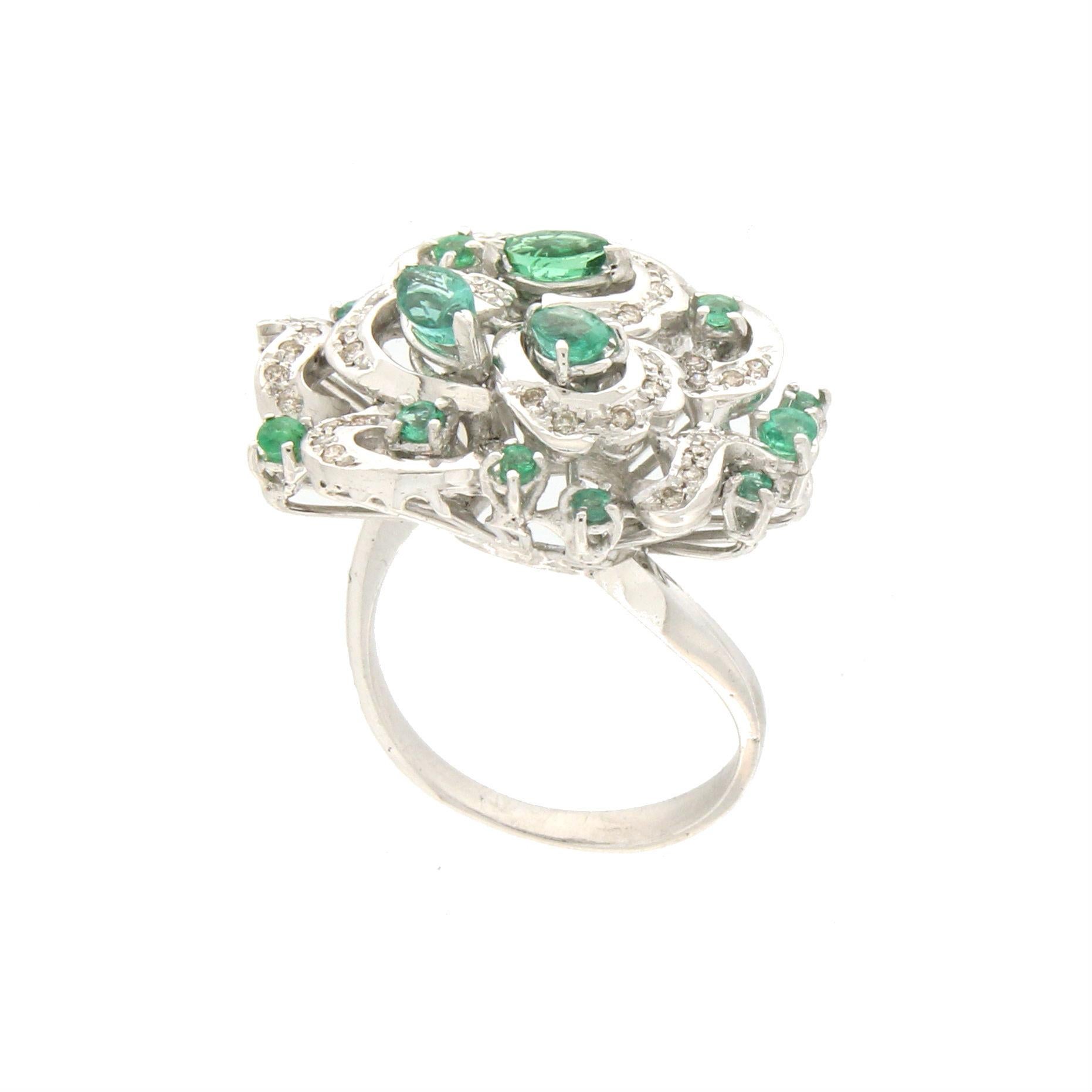 Mixed Cut Handcraft Colombian Emeralds 18 Karat White Gold Diamonds Cocktail Ring