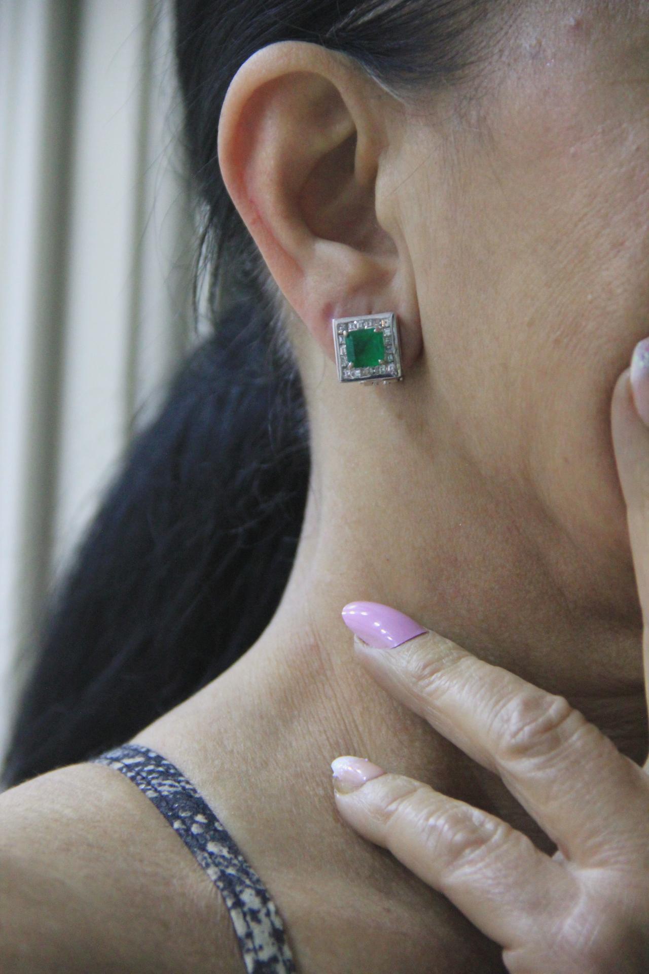 Handcraft Colombian Emeralds 18 Karat White Gold Diamonds Stud Earrings For Sale 5