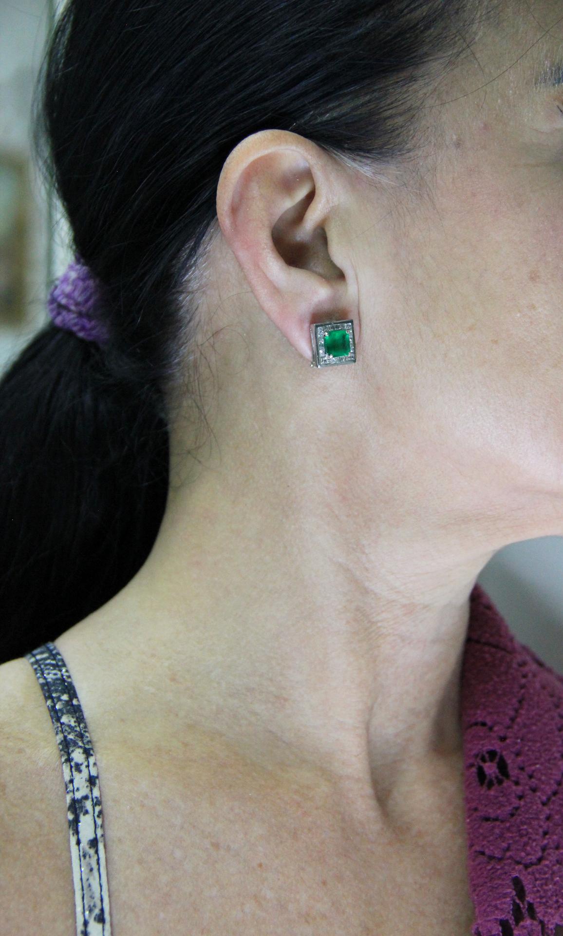 Handcraft Colombian Emeralds 18 Karat White Gold Diamonds Stud Earrings For Sale 6