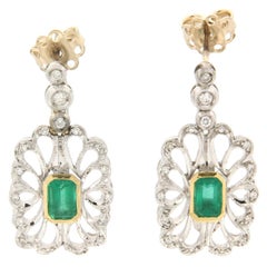 Handcraft Colombians Emerald 18 Karat White Gold Diamonds Dangle Earring