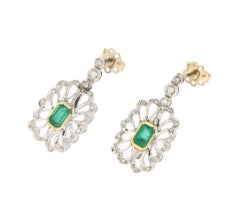 Handcraft Colombians Emerald 18 Karat White Gold Diamonds Dangle Earring