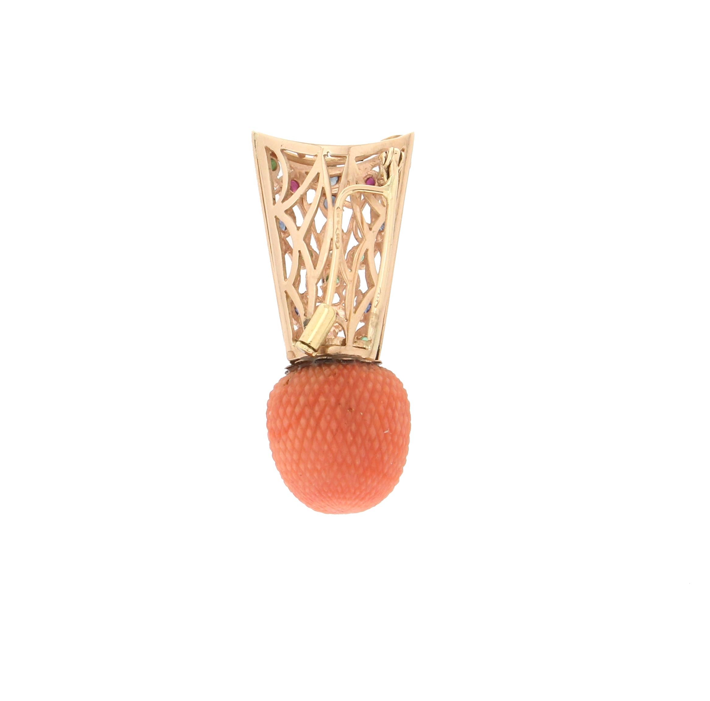 Artisan Handcraft Coral 14 Karat Yellow Gold Diamonds Brooch For Sale
