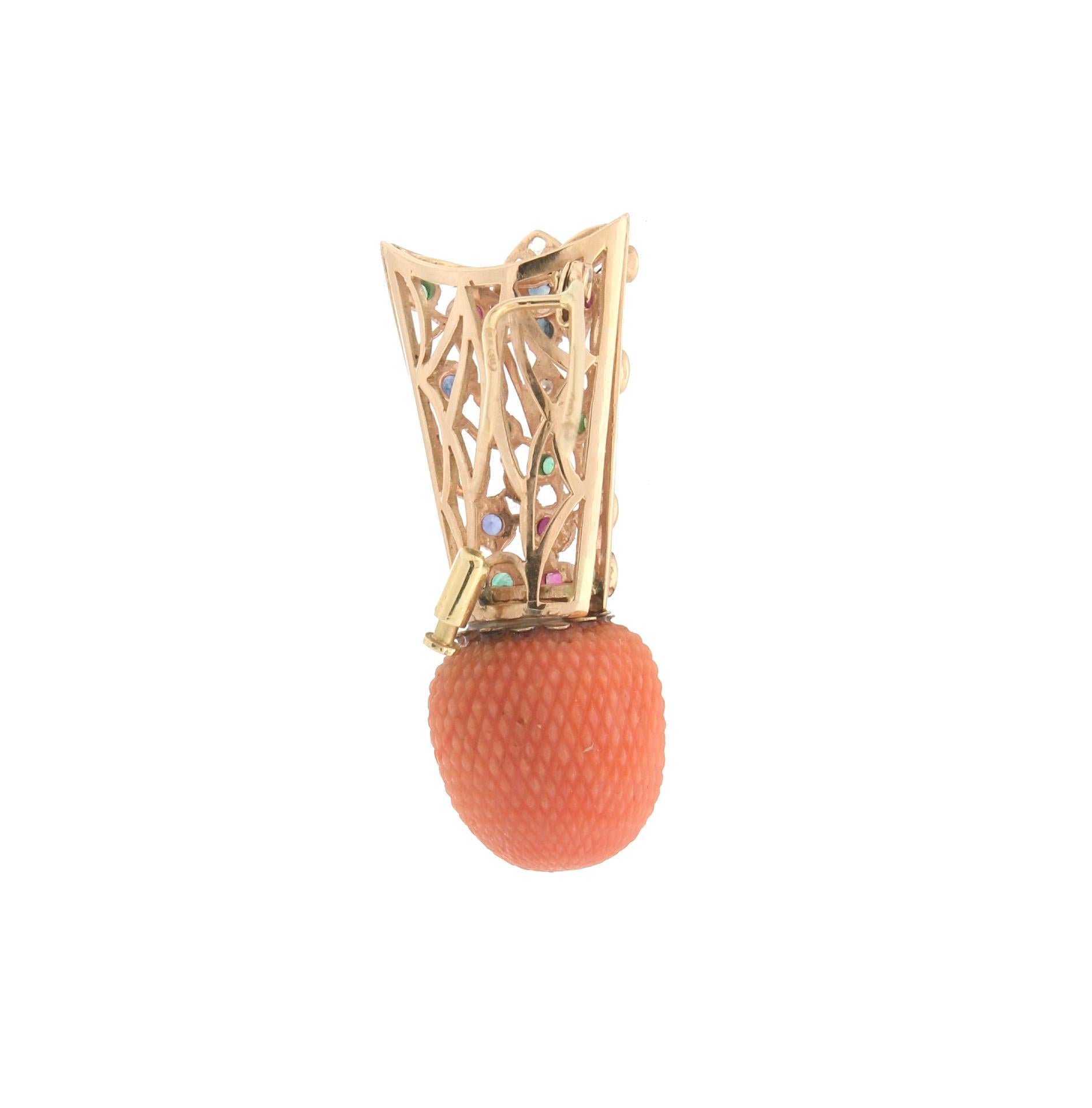Mixed Cut Handcraft Coral 14 Karat Yellow Gold Diamonds Brooch For Sale