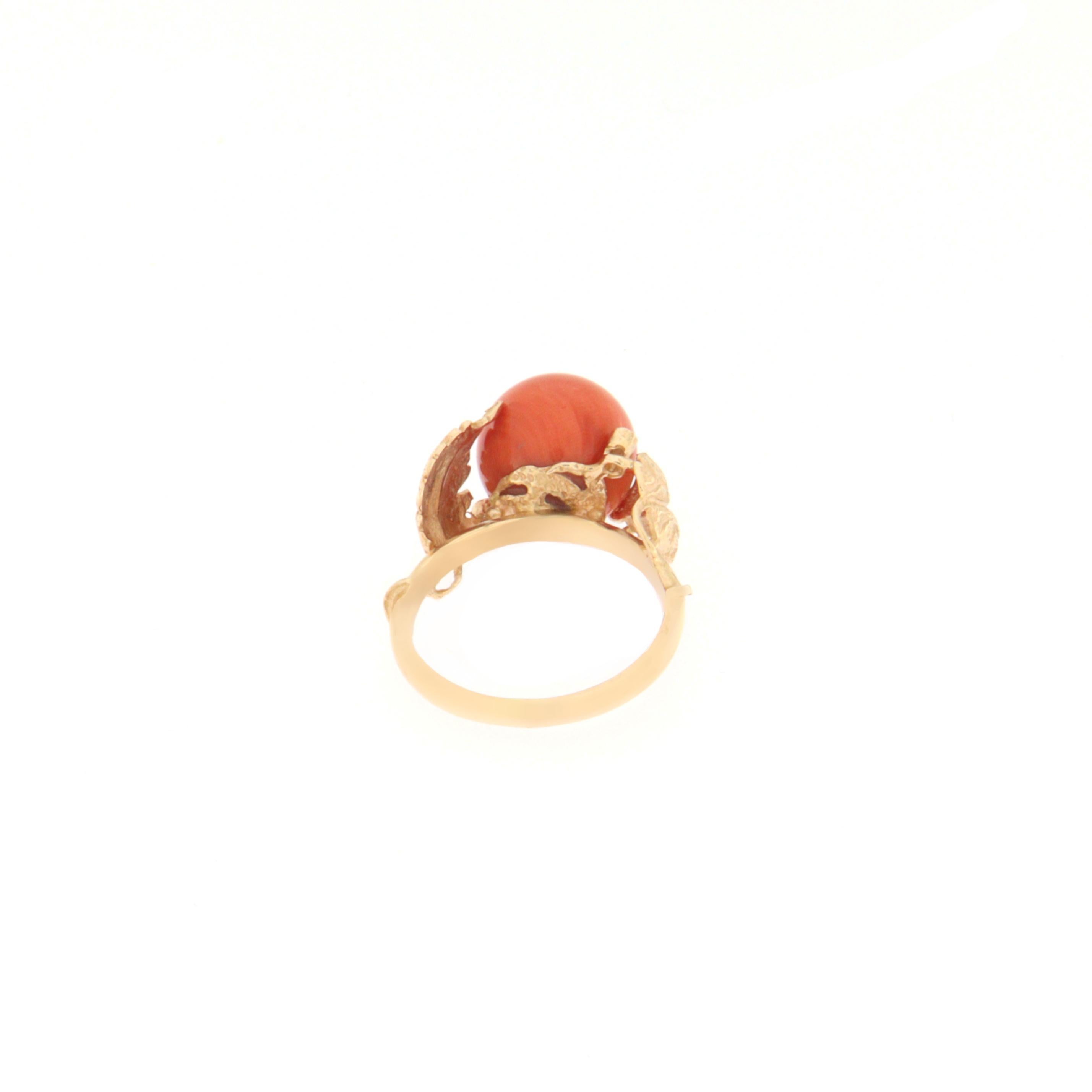 Handcraft Coral 14 Karat Yellow Gold Diamonds Cocktail Ring For Sale 4