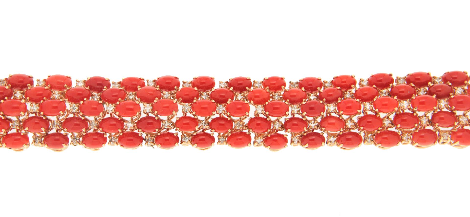 Women's Handcraft Coral 14 Karat Yellow Gold Diamonds Cuff Bracelet For Sale