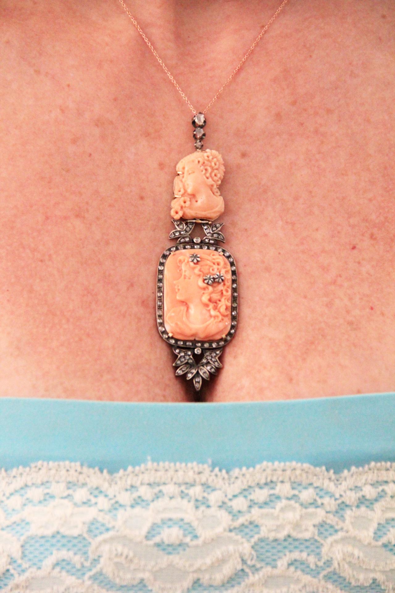 Collar Colgante Coral Artesanal Oro Amarillo 14 Kilates Diamantes en venta 7