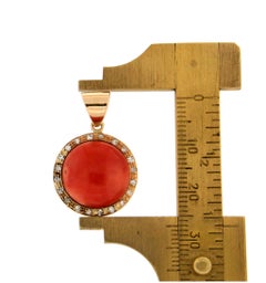 Handcraft Coral 14 Karat Yellow Gold Diamonds Pendant Necklace