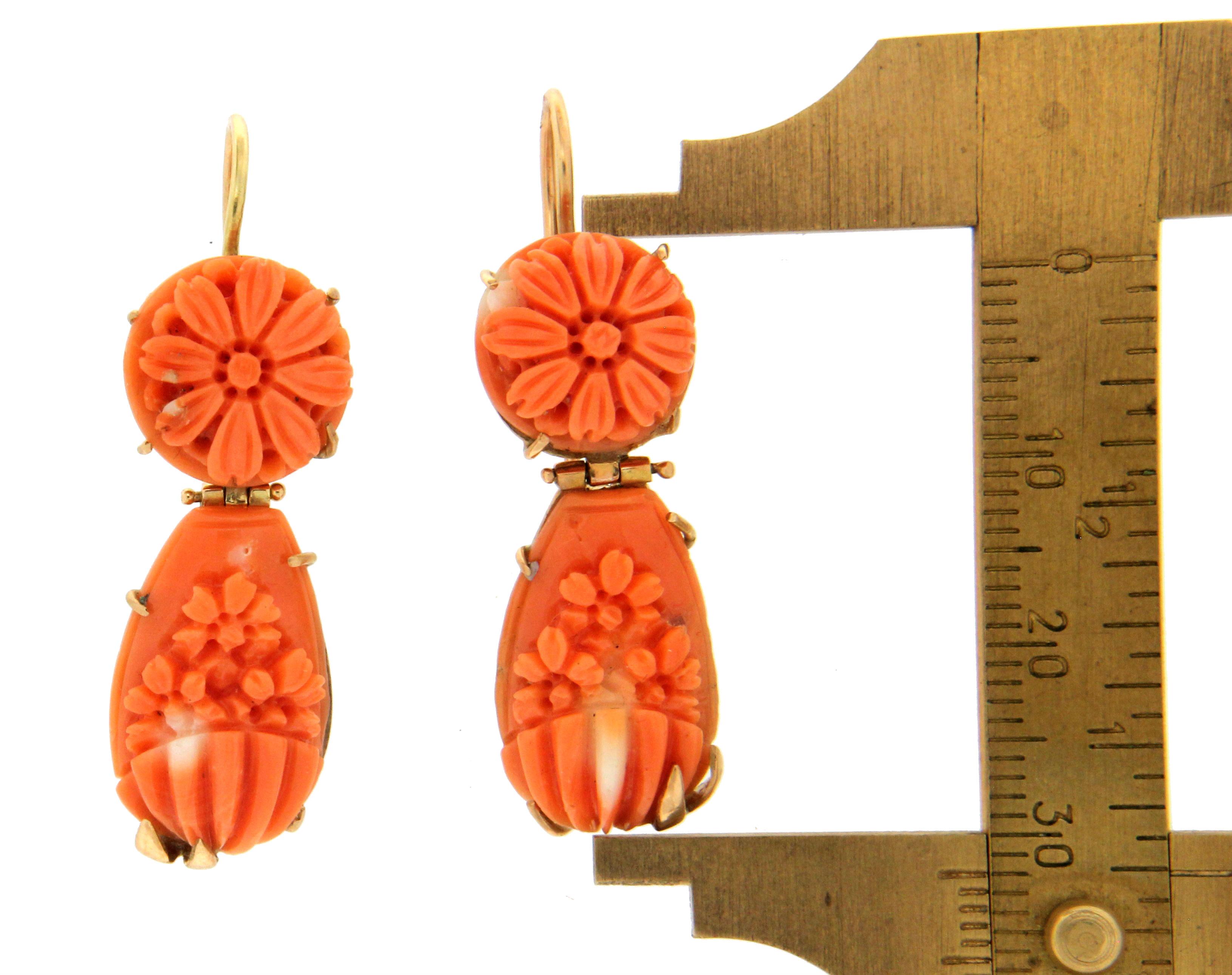 Oval Cut Handcraft Coral 14 Karat Yellow Gold Drop Earrings For Sale