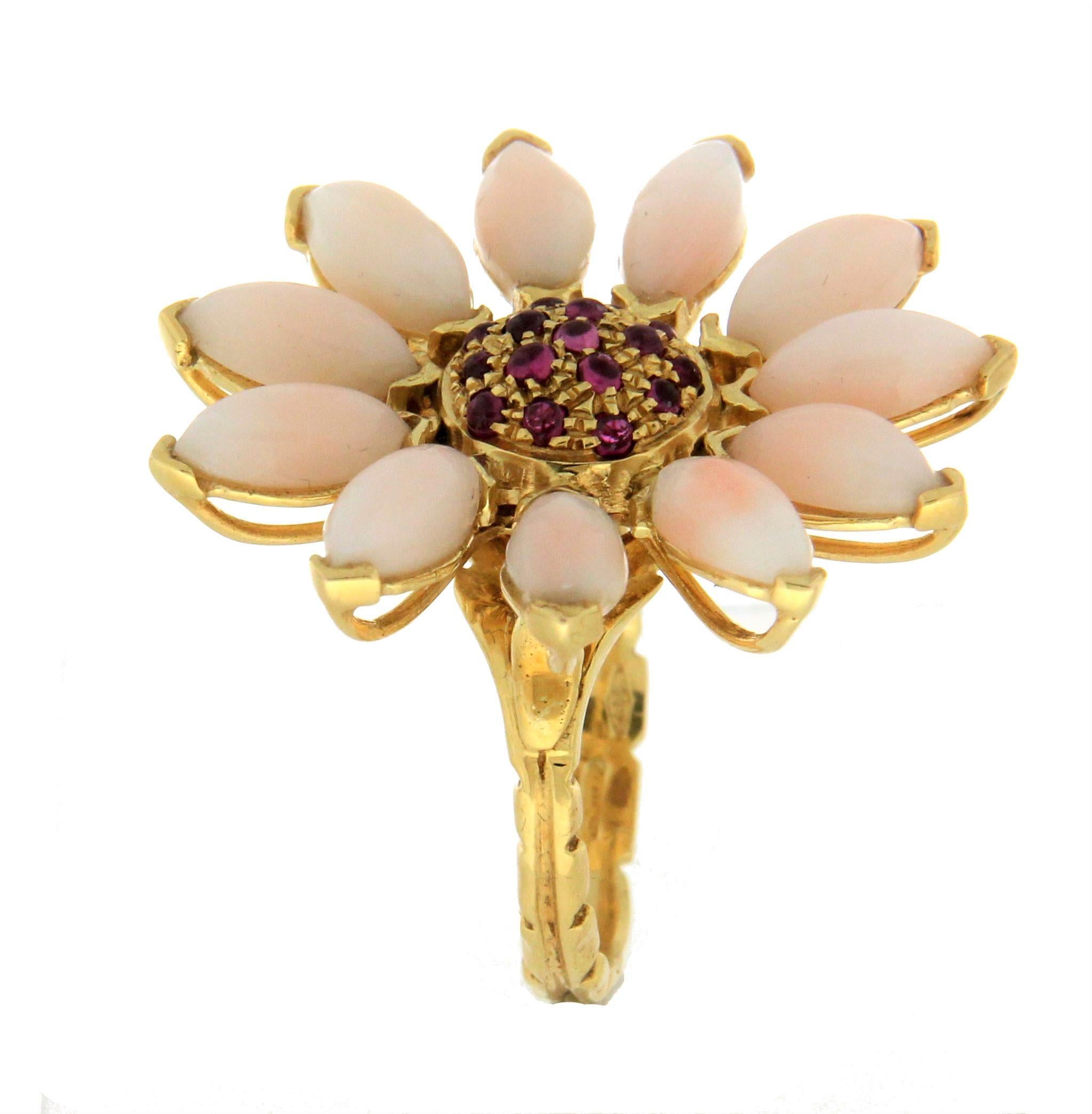 Mixed Cut Handcraft Coral 14 Karat Yellow Gold Ruby Cocktail Ring For Sale