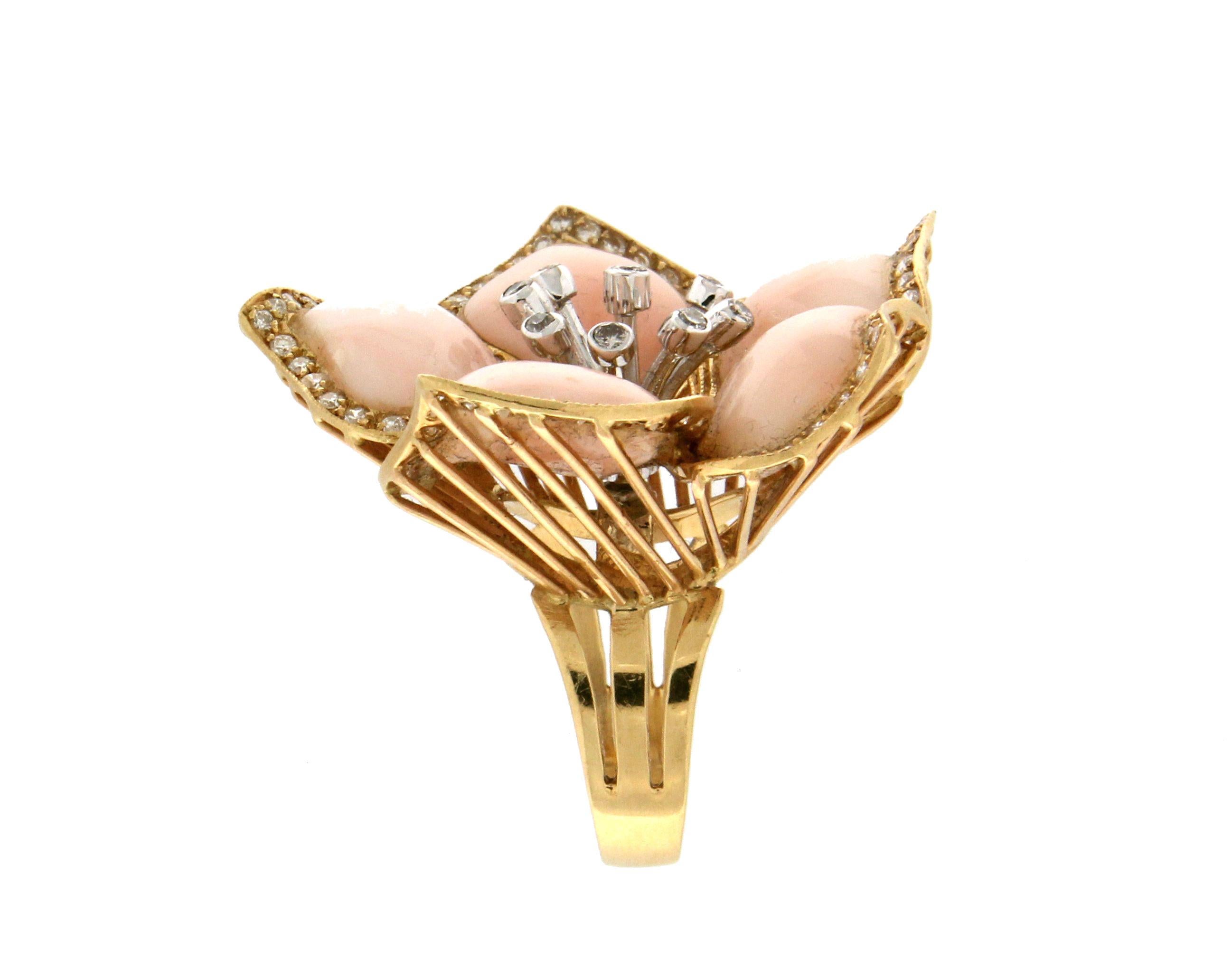 Anillo Cóctel Flor Coral Artesanal Oro 18 Kilates Diamantes en venta 2