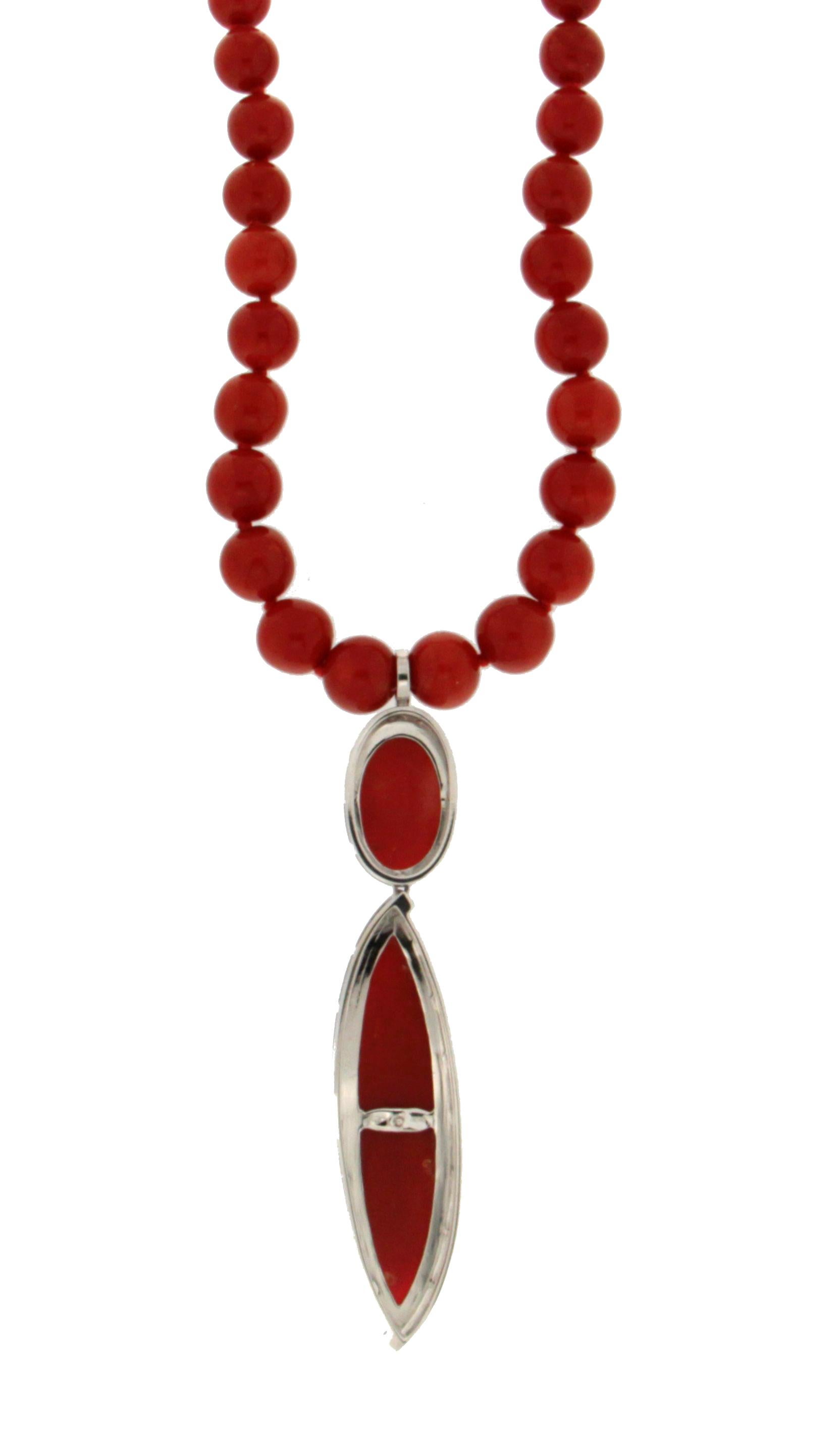 Collier pendentif corail en or blanc 18 carats avec diamants Handcraft Neuf - En vente à Marcianise, IT