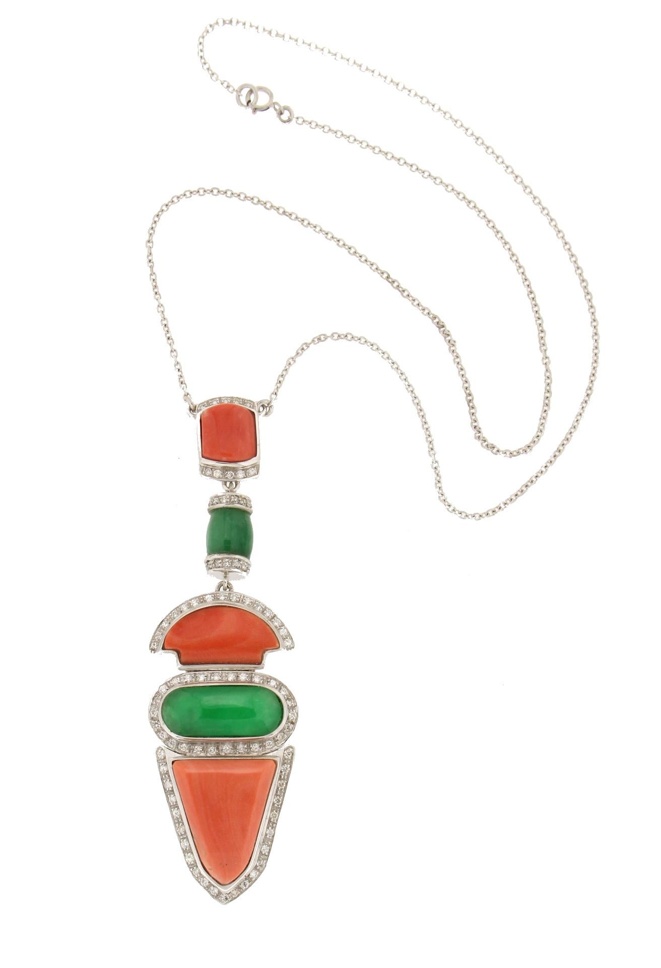 Artisan Handcraft Coral 18 Karat White Gold Green Agate Pendant Necklace For Sale