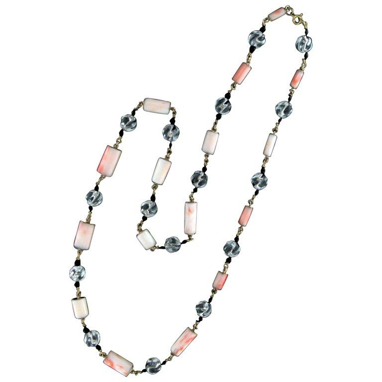 Artisan Handcraft Coral 18 Karat Yellow Gold Chain Necklace For Sale