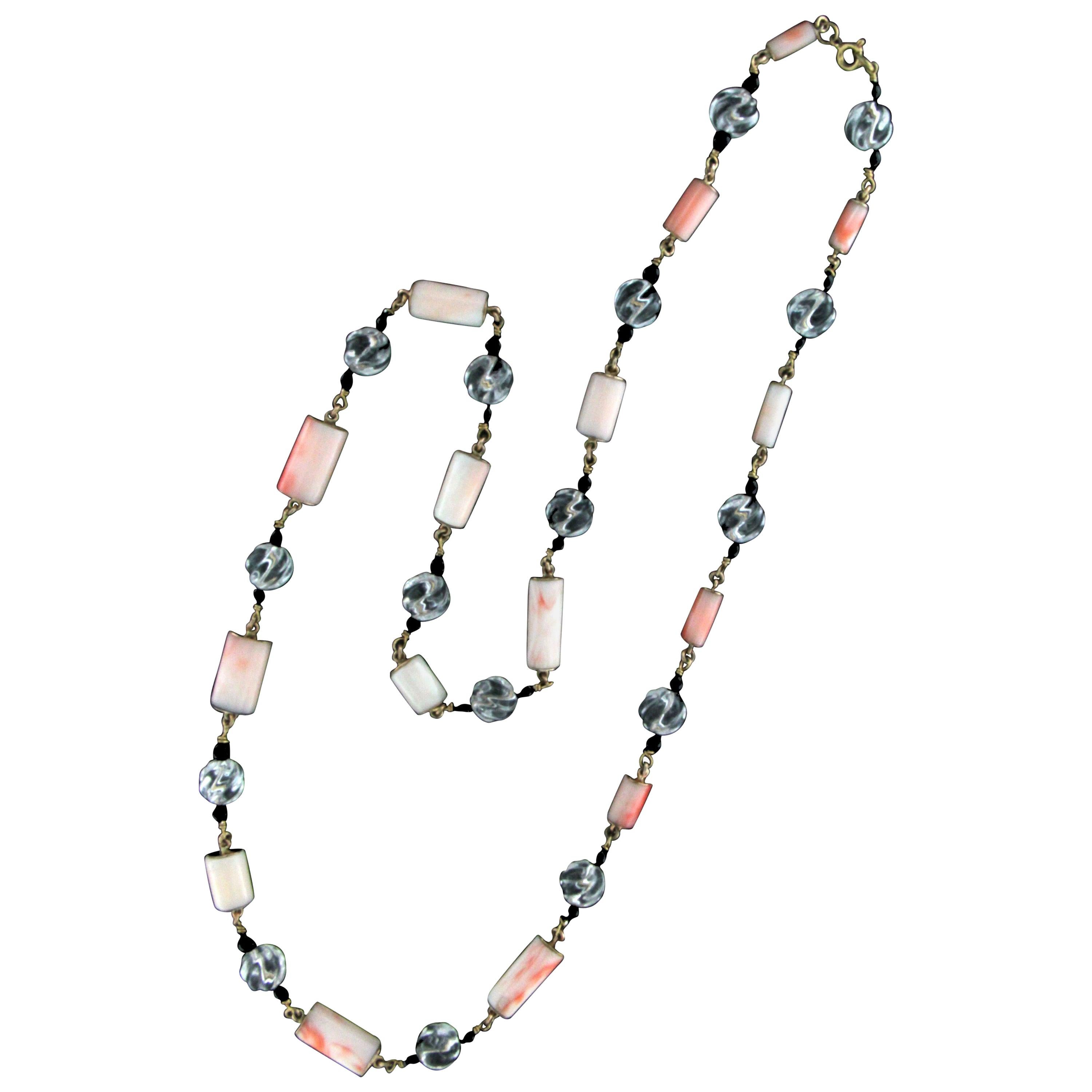 Handcraft Coral 18 Karat Yellow Gold Chain Necklace For Sale