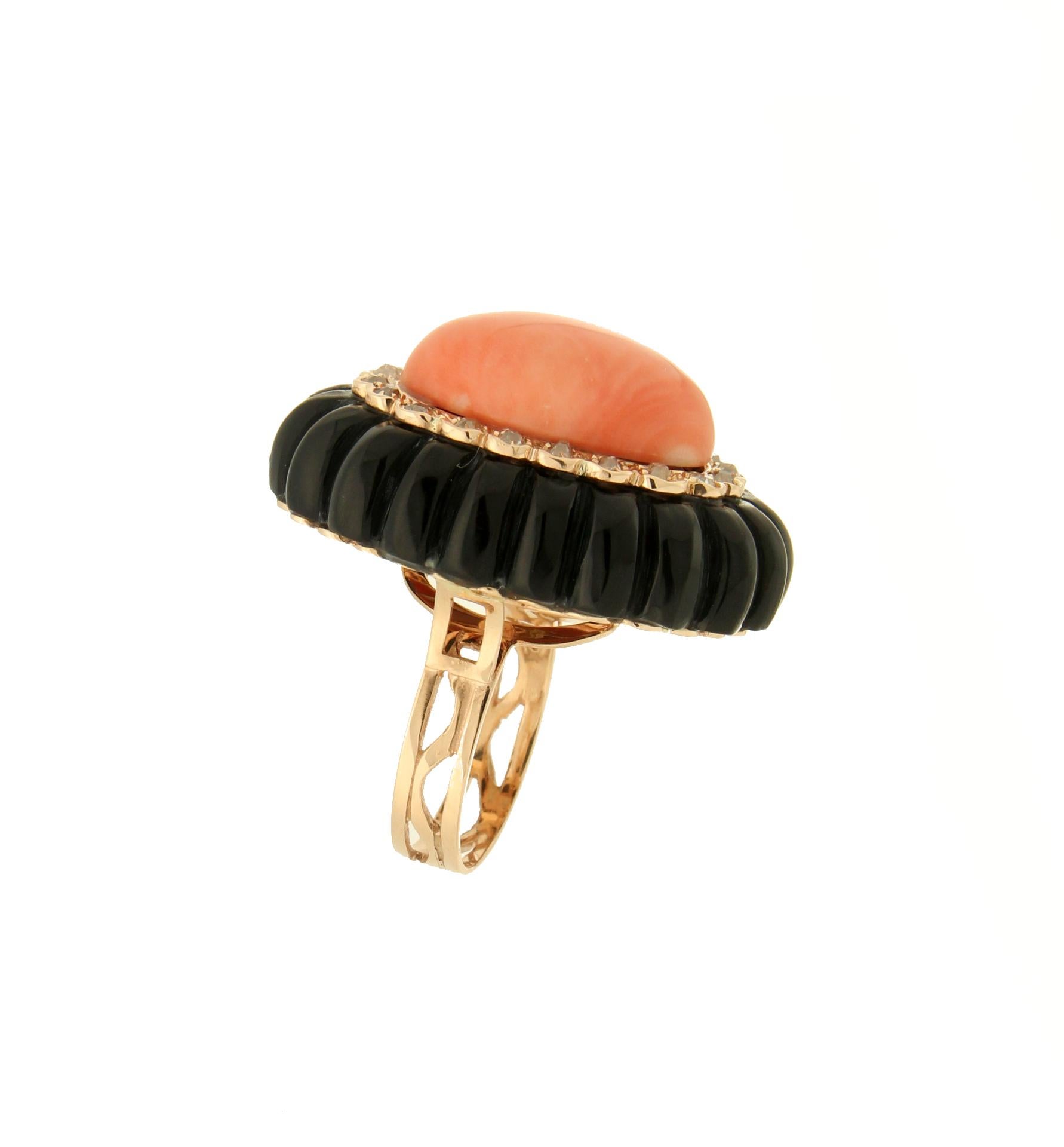 Women's or Men's Handcraft Coral 14 Karat Yellow Gold Onyx Diamonds Cocktail Ring