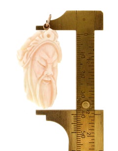 Handcraft Coral 9 Karat Yellow Gold Pendant Necklace