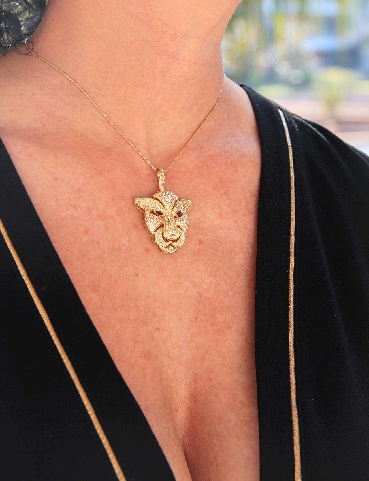 Handcraft Cougar 18 Karat Gelbgold Diamanten Anhänger Halskette für Damen oder Herren im Angebot