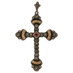 Collana con ciondolo a forma di croce in oro giallo 14 carati, realizzata a mano