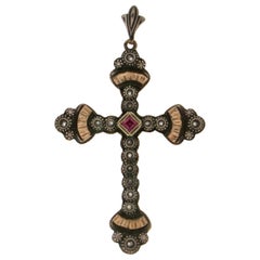 Retro Handcraft Cross 14 Karat Yellow Gold Diamonds Pendant Necklace