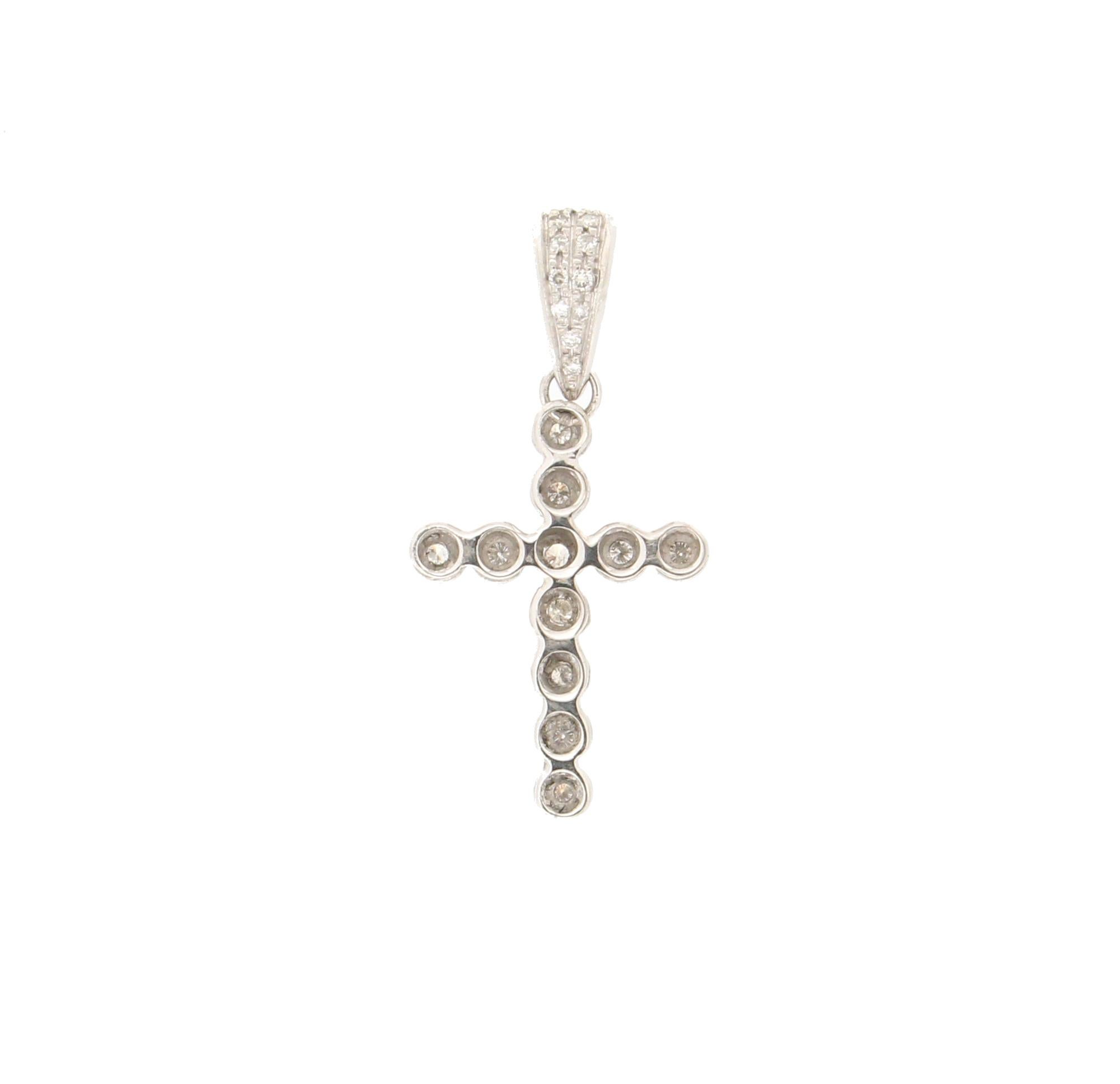 Brilliant Cut Handcraft Cross 18 Karat White Gold Diamonds Pendant Necklace For Sale