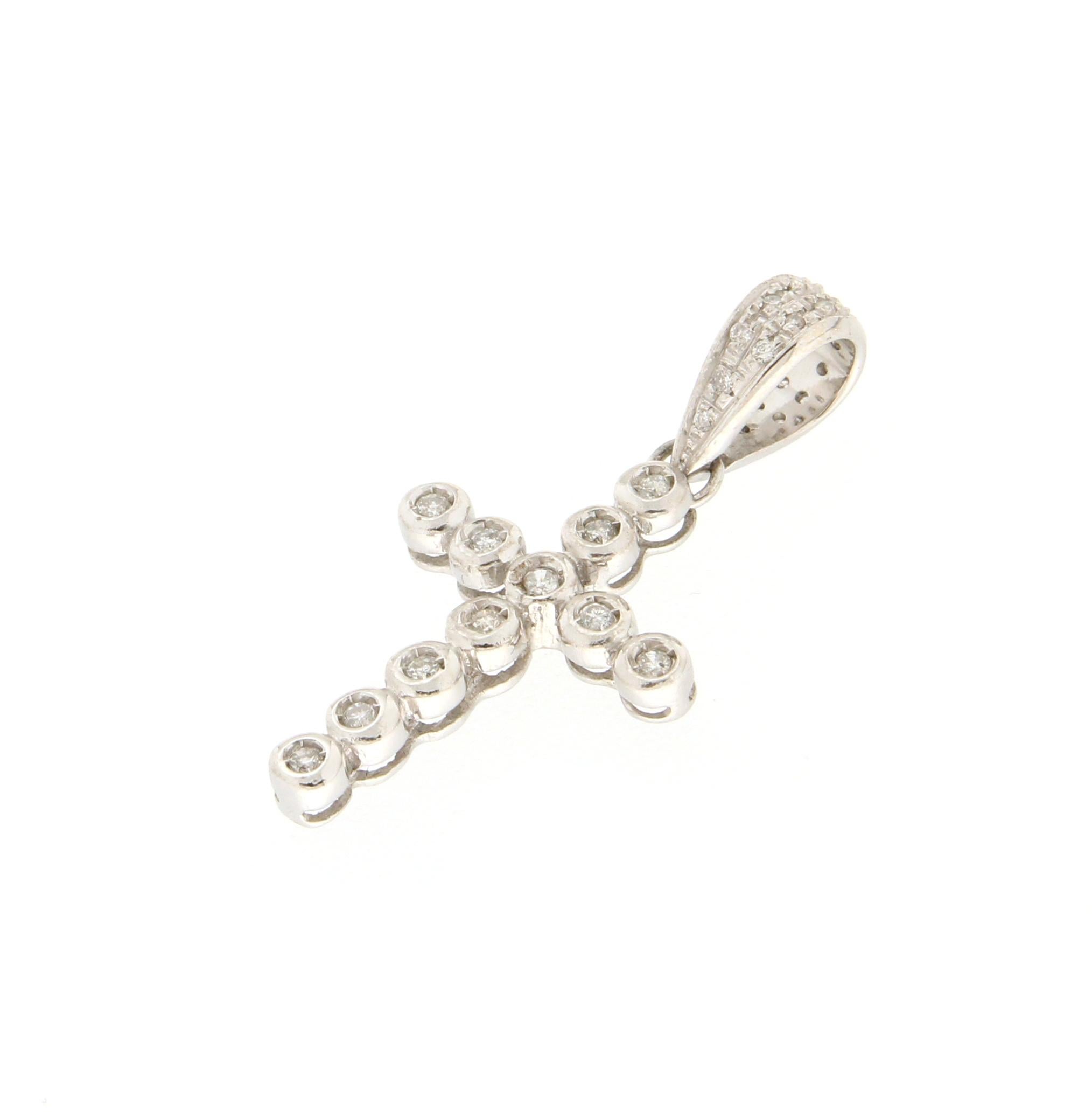 Women's or Men's Handcraft Cross 18 Karat White Gold Diamonds Pendant Necklace For Sale
