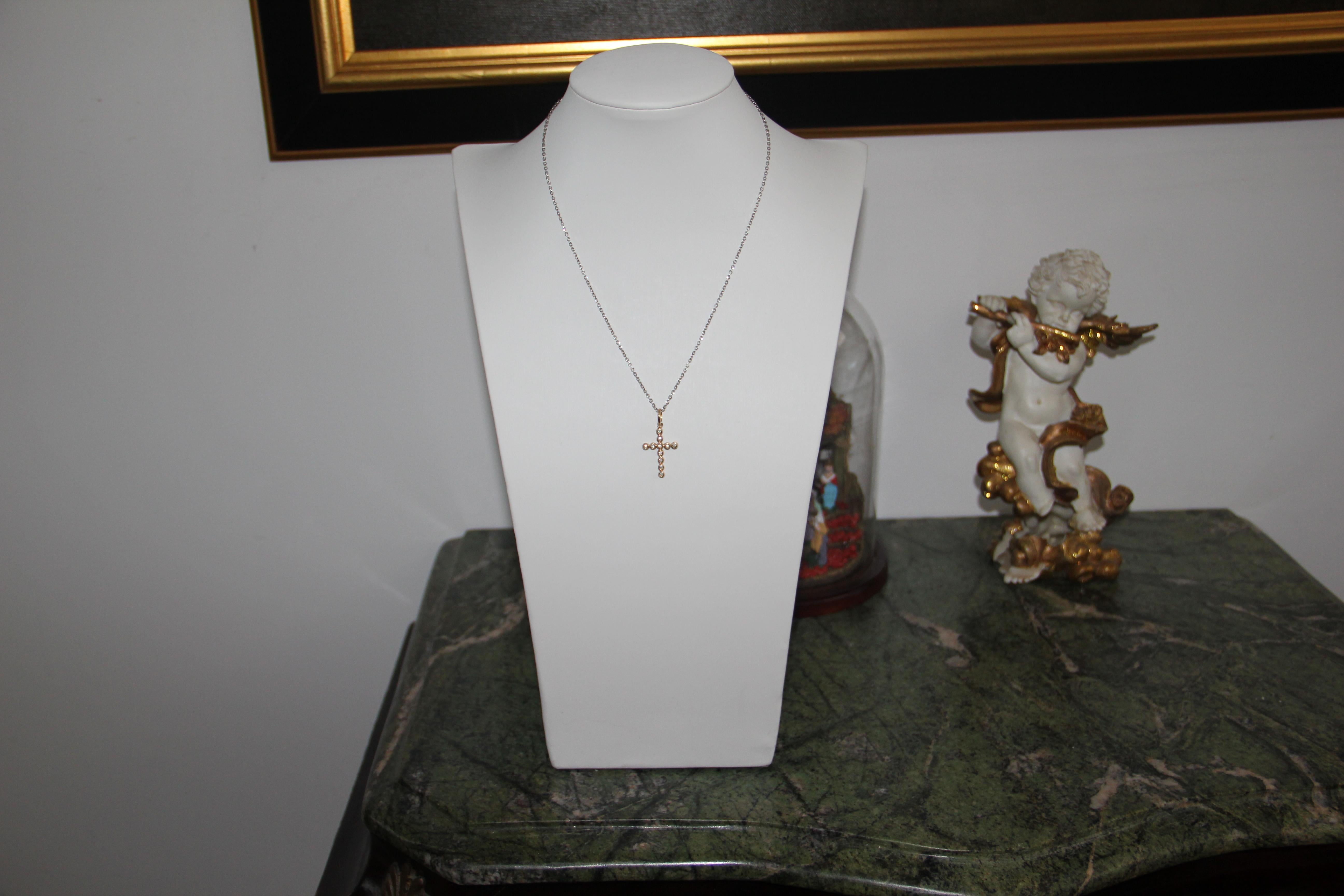 Handcraft Cross 18 Karat Yellow Gold Diamonds Pendant Necklace 1