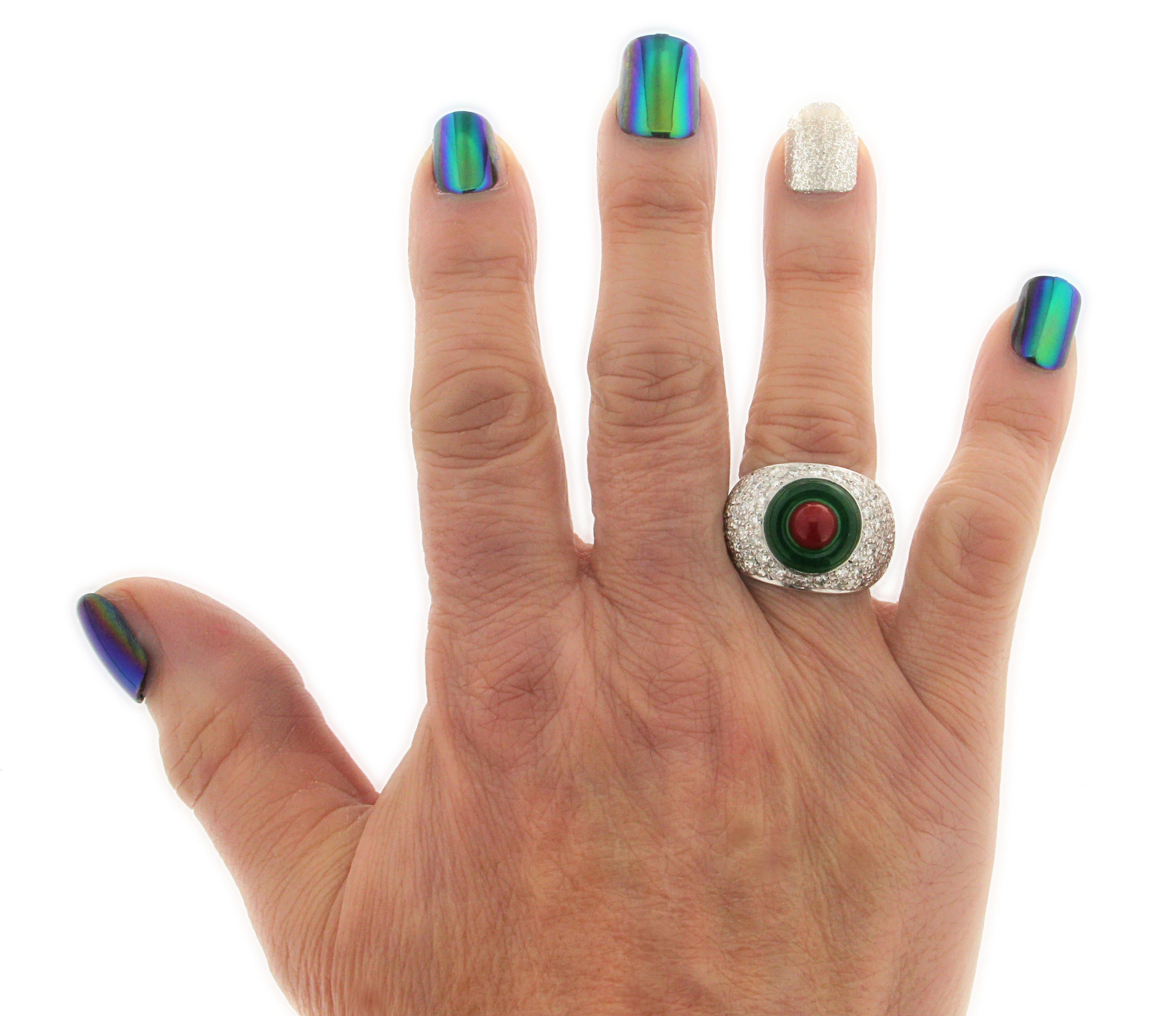 Handcraft Diamonds 18 Karat White Gold Agate Coral Band Ring For Sale 2